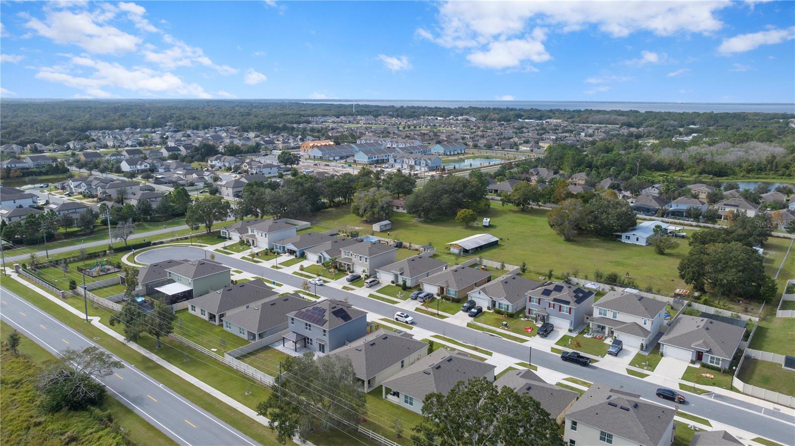 Image 5 of 35 For 1461 Olive Court