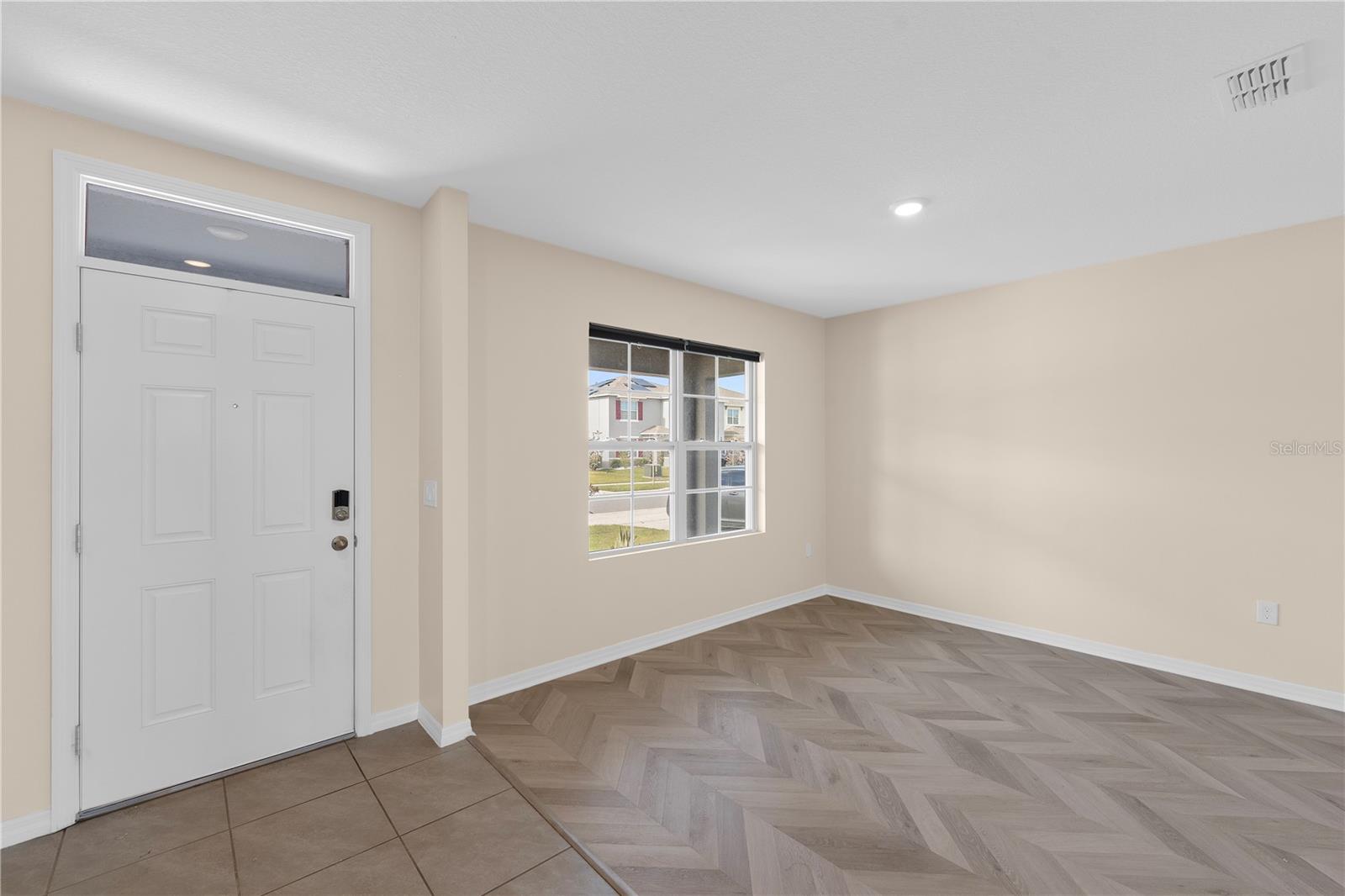 Image 9 of 35 For 1461 Olive Court