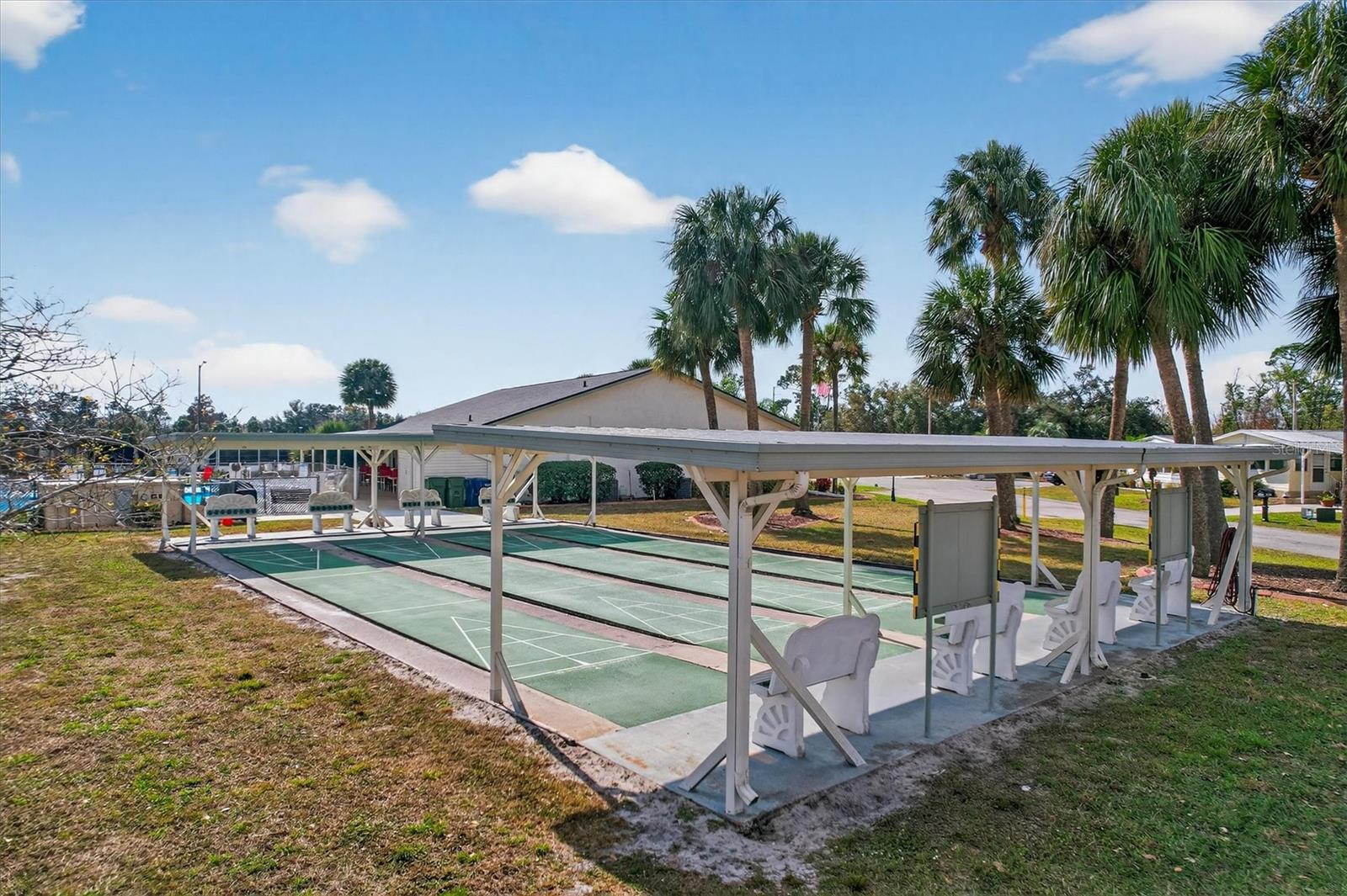 Image 33 of 38 For 6399 Lolly Bay Loop Ne