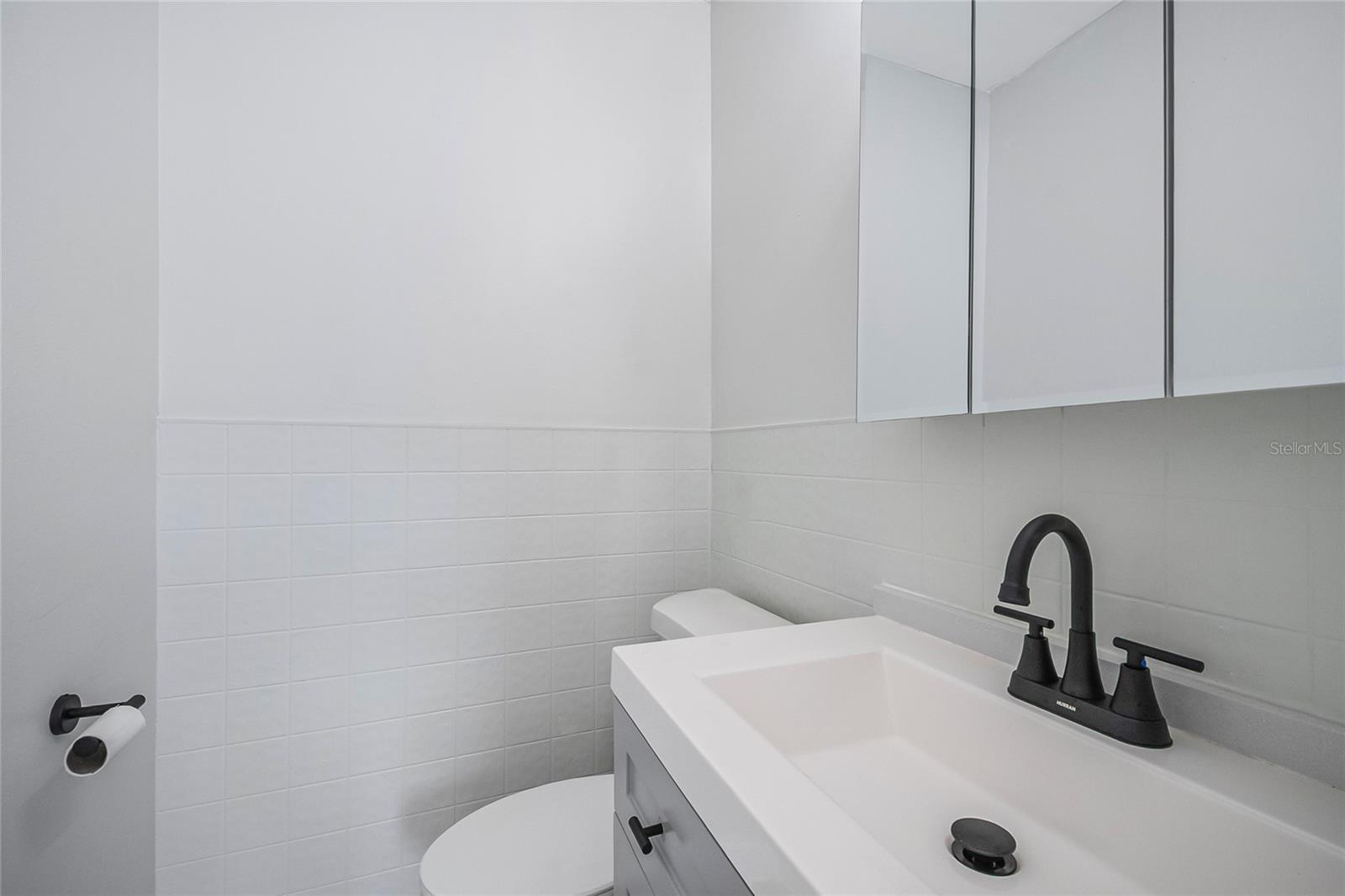 Image 14 of 30 For 21 Celeste Street