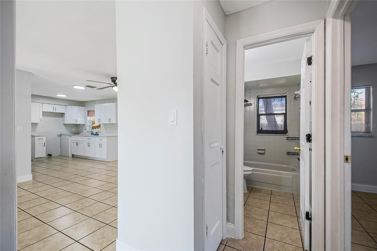 Image 15 of 30 For 21 Celeste Street