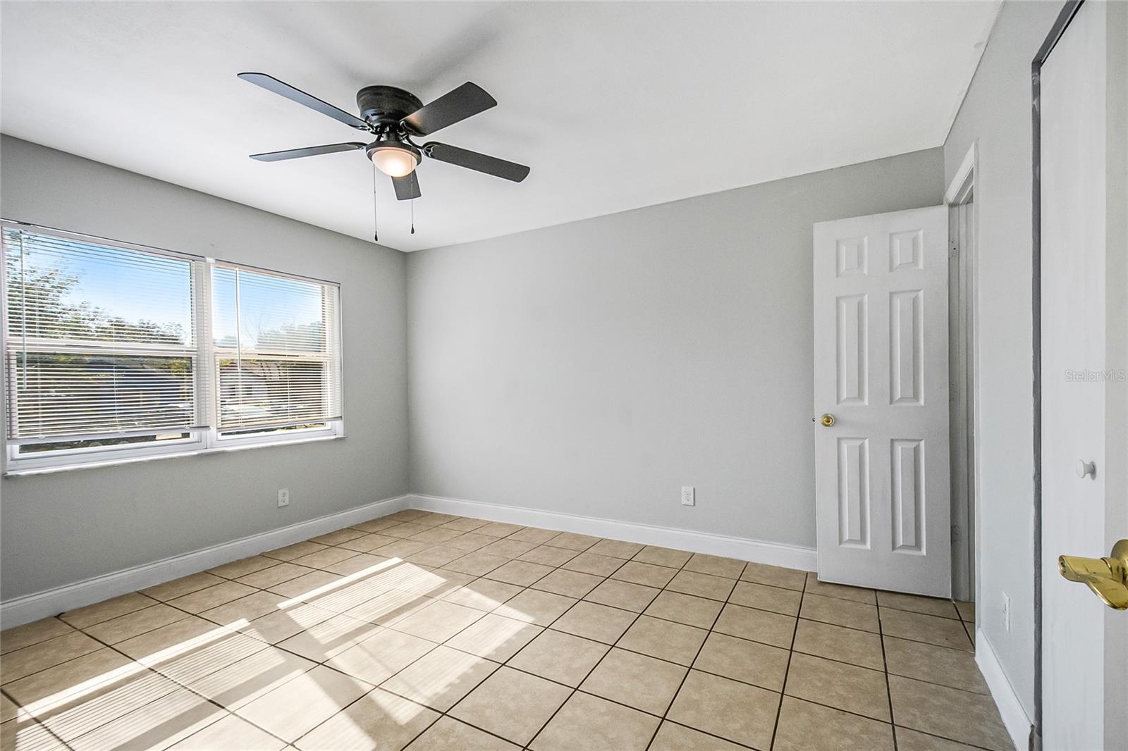 Image 16 of 30 For 21 Celeste Street