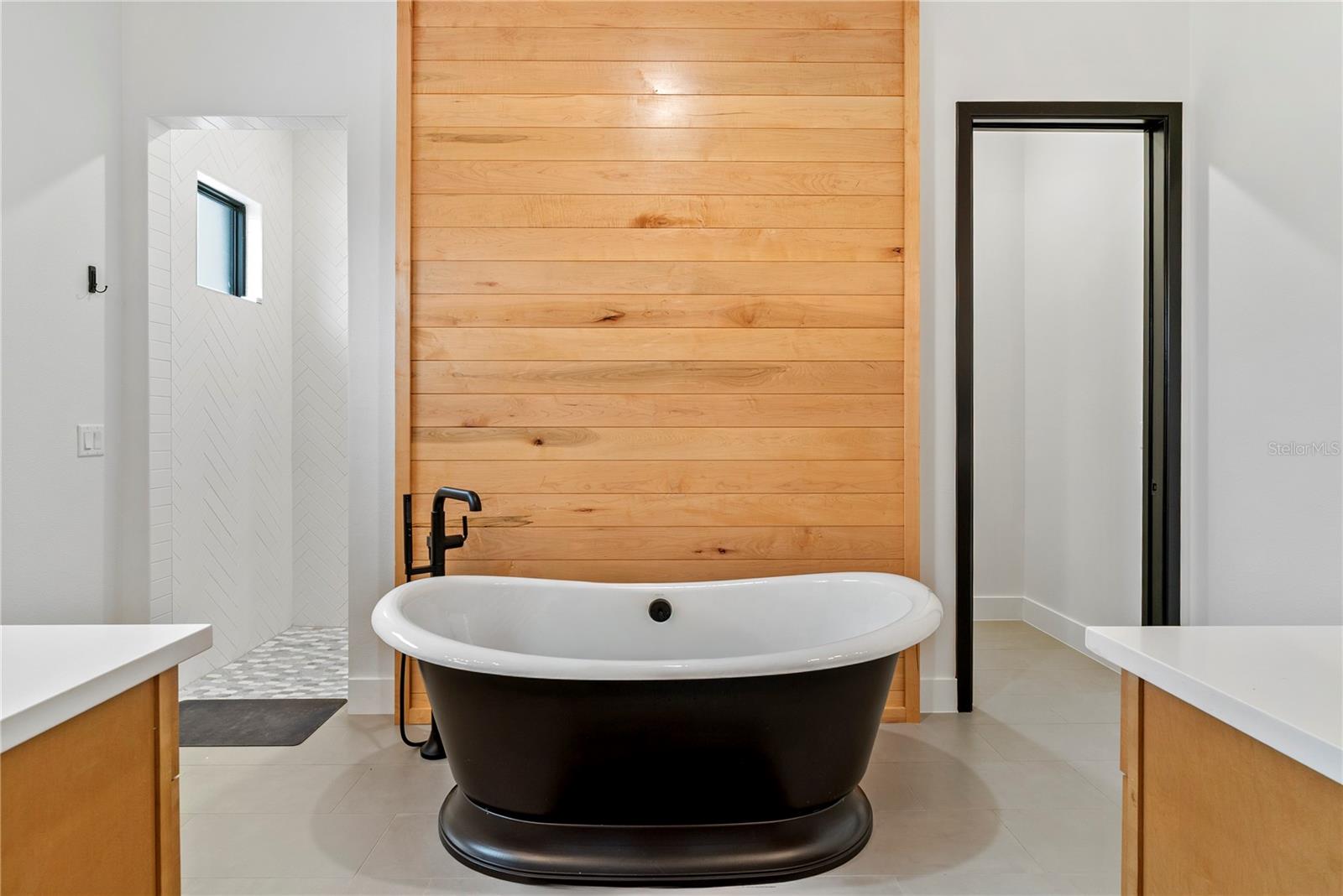 Image 26 of 41 For 4428 Shirley Shores Road