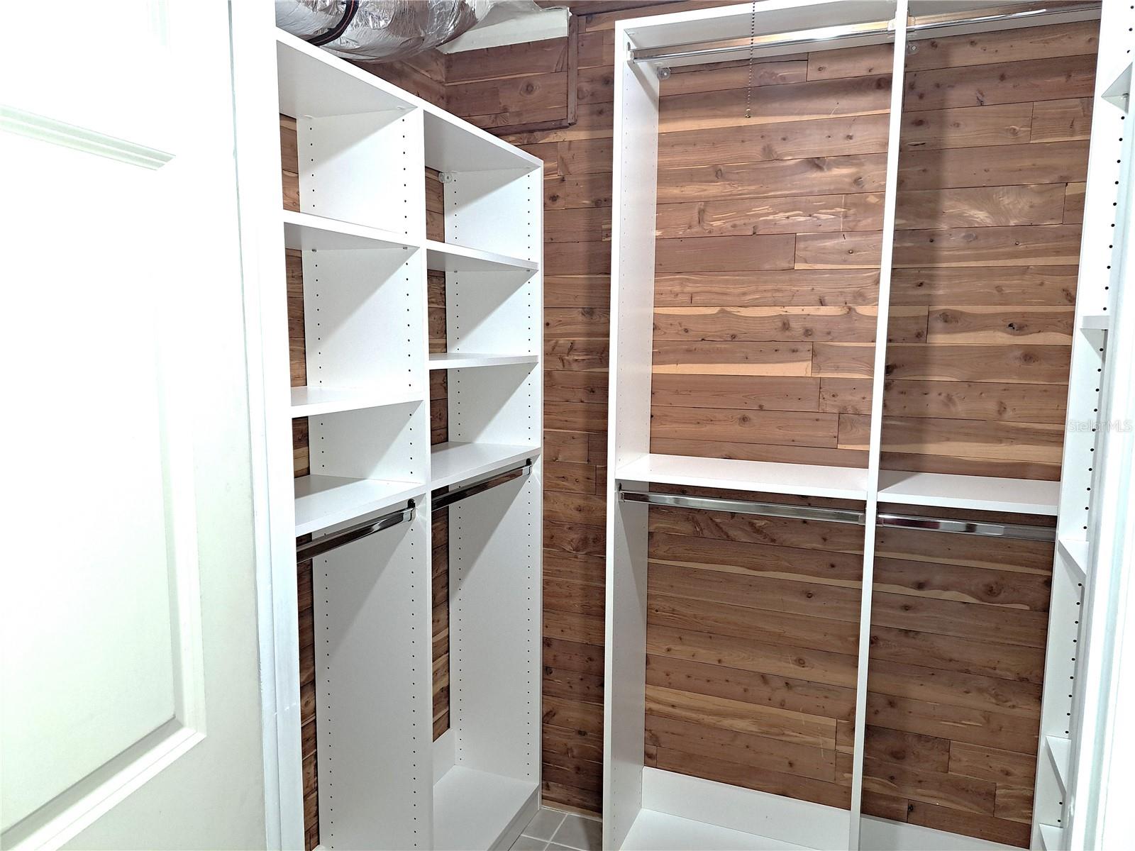 Image 25 of 50 For 1835 Edwin Boulevard