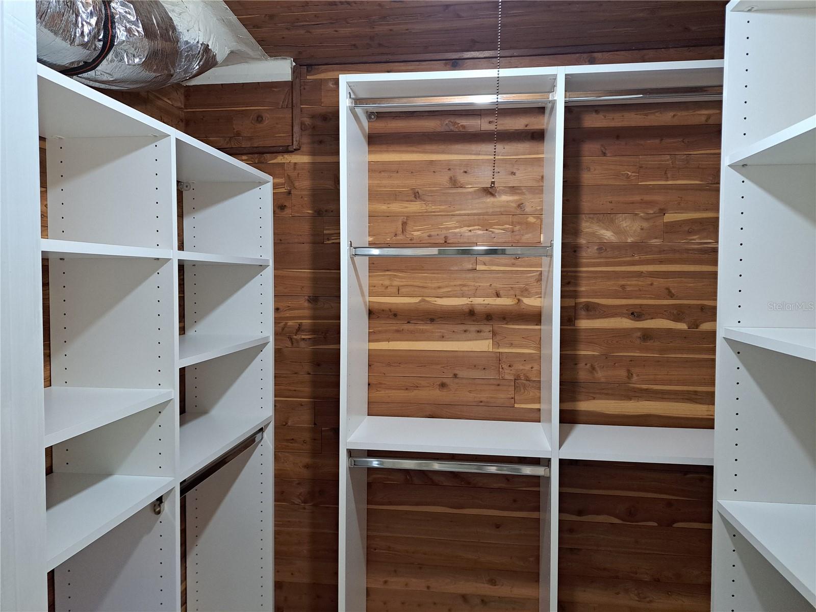 Image 26 of 50 For 1835 Edwin Boulevard