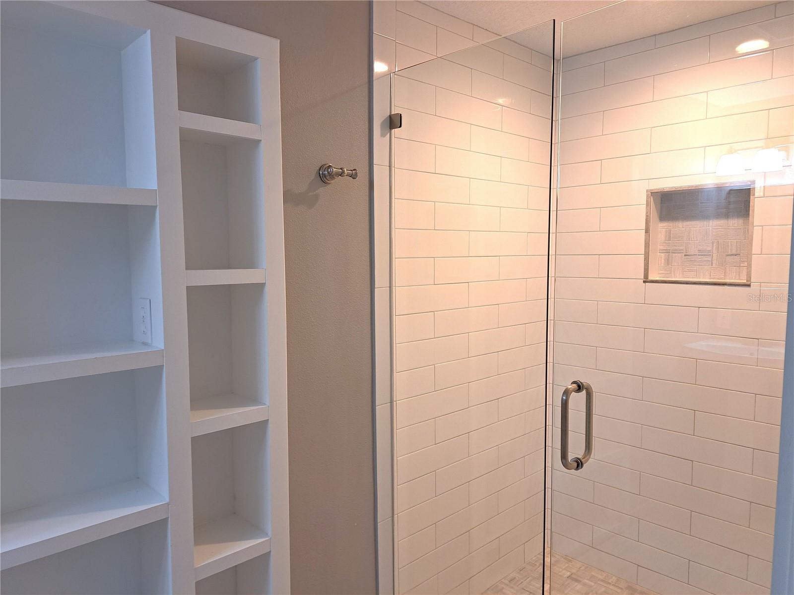 Image 30 of 50 For 1835 Edwin Boulevard