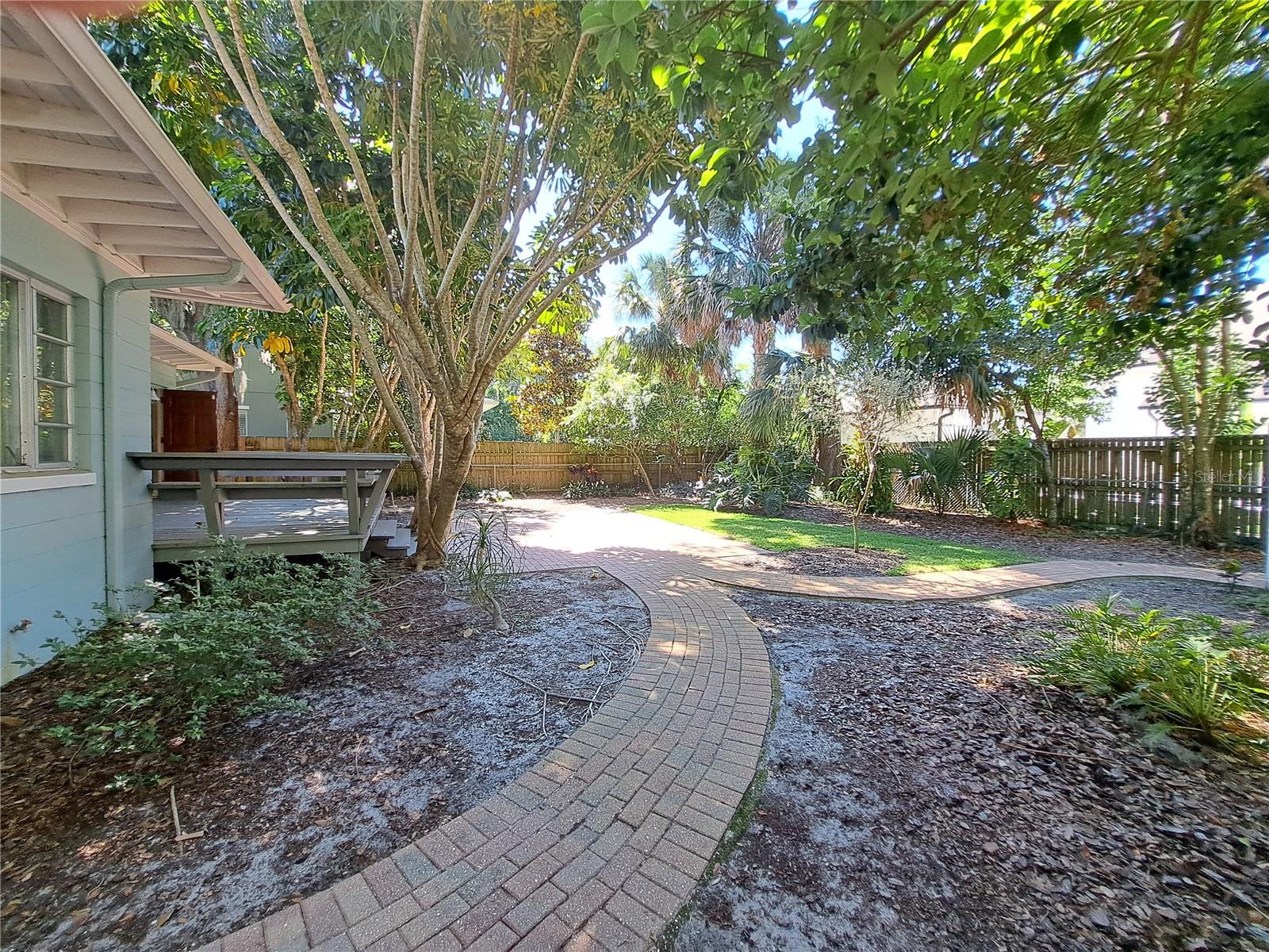 Image 47 of 50 For 1835 Edwin Boulevard