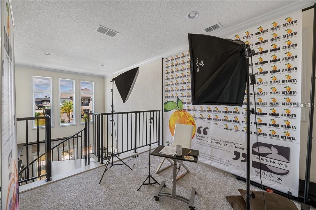 Image 21 of 49 For 12527 Bovet Avenue