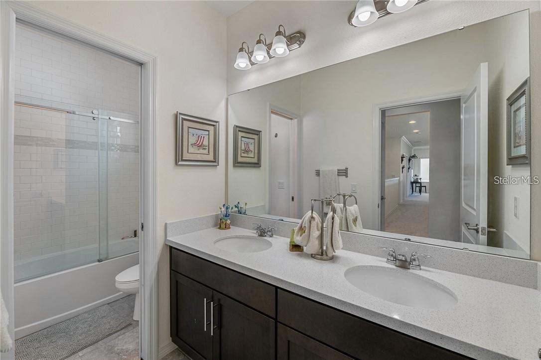 Image 30 of 49 For 12527 Bovet Avenue