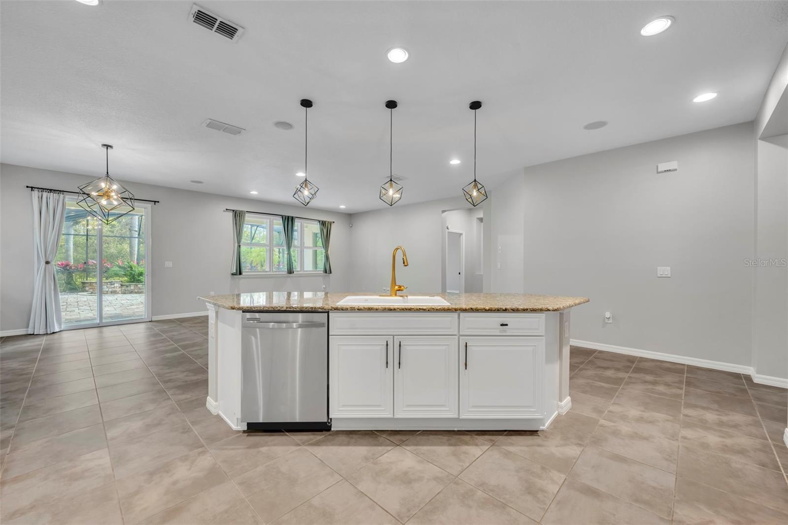 Image 18 of 36 For 8013 Bowery Drive