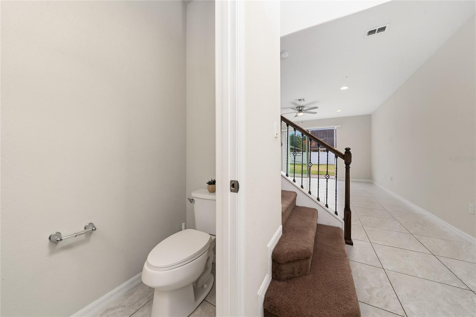 Image 13 of 43 For 247 Domus Lane