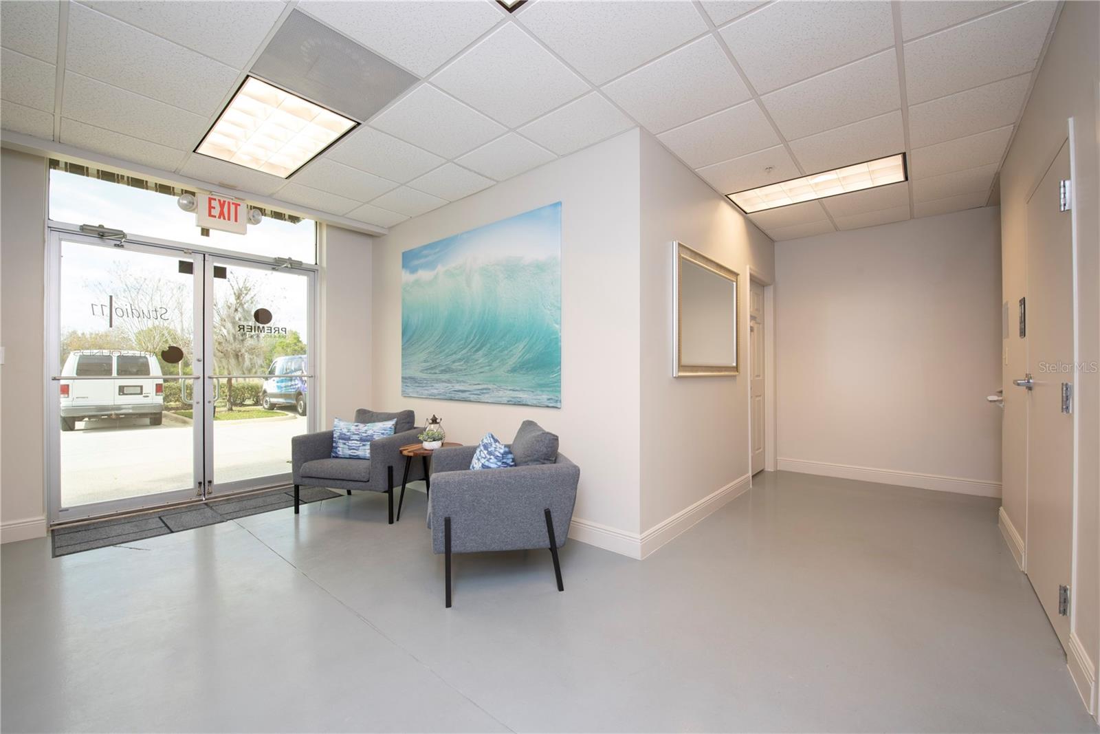 Image 2 of 9 For 6557 Hazeltine National Drive C