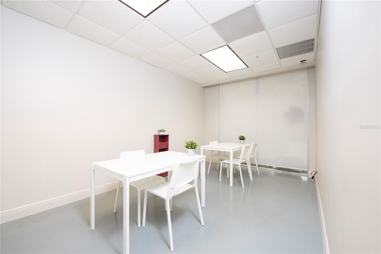 Image 7 of 9 For 6557 Hazeltine National Drive C