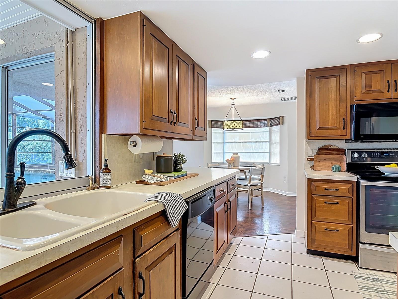 Image 15 of 40 For 1840 Sussex Drive