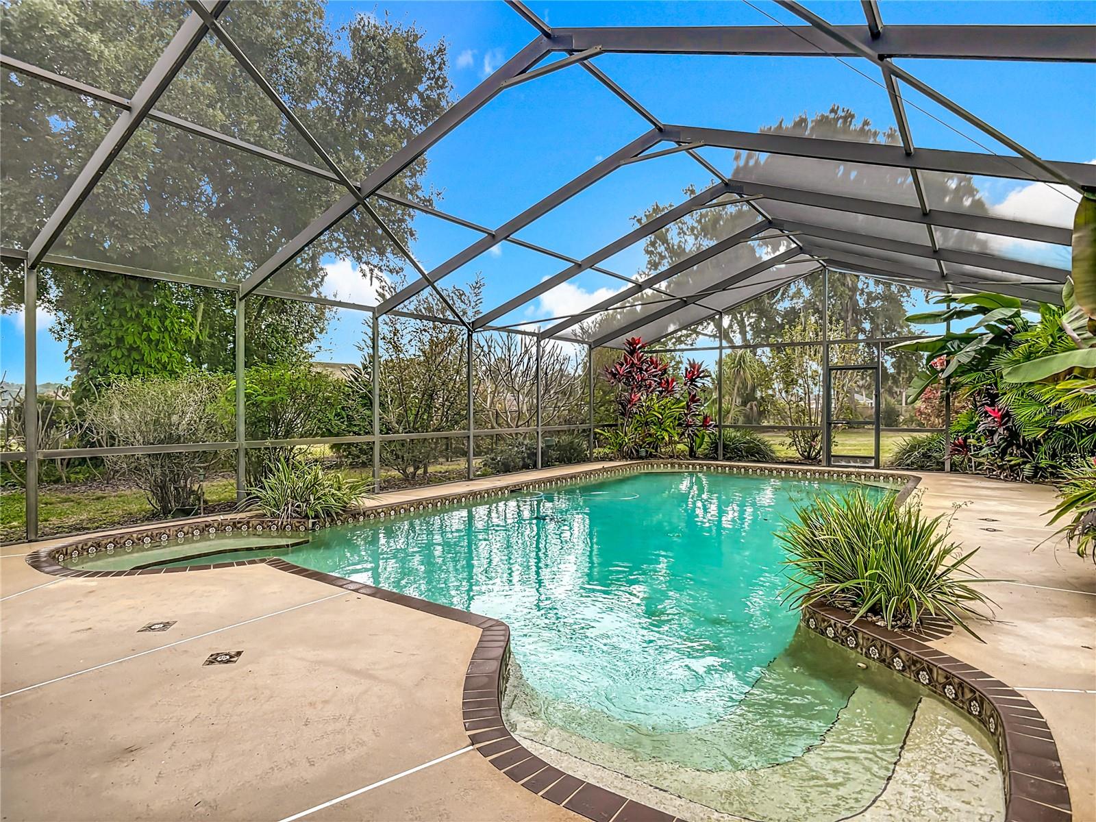 Image 31 of 40 For 1840 Sussex Drive