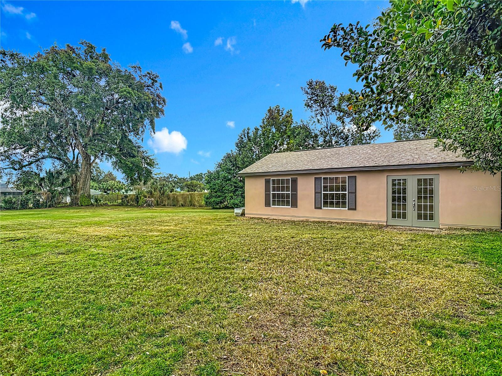 Image 33 of 40 For 1840 Sussex Drive