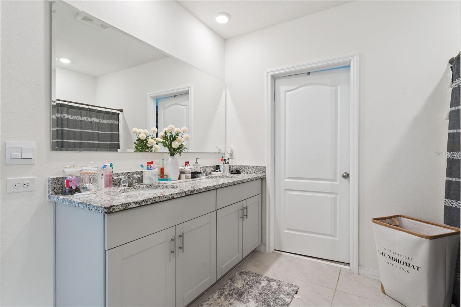 Image 16 of 29 For 1502 Bitteroot Street