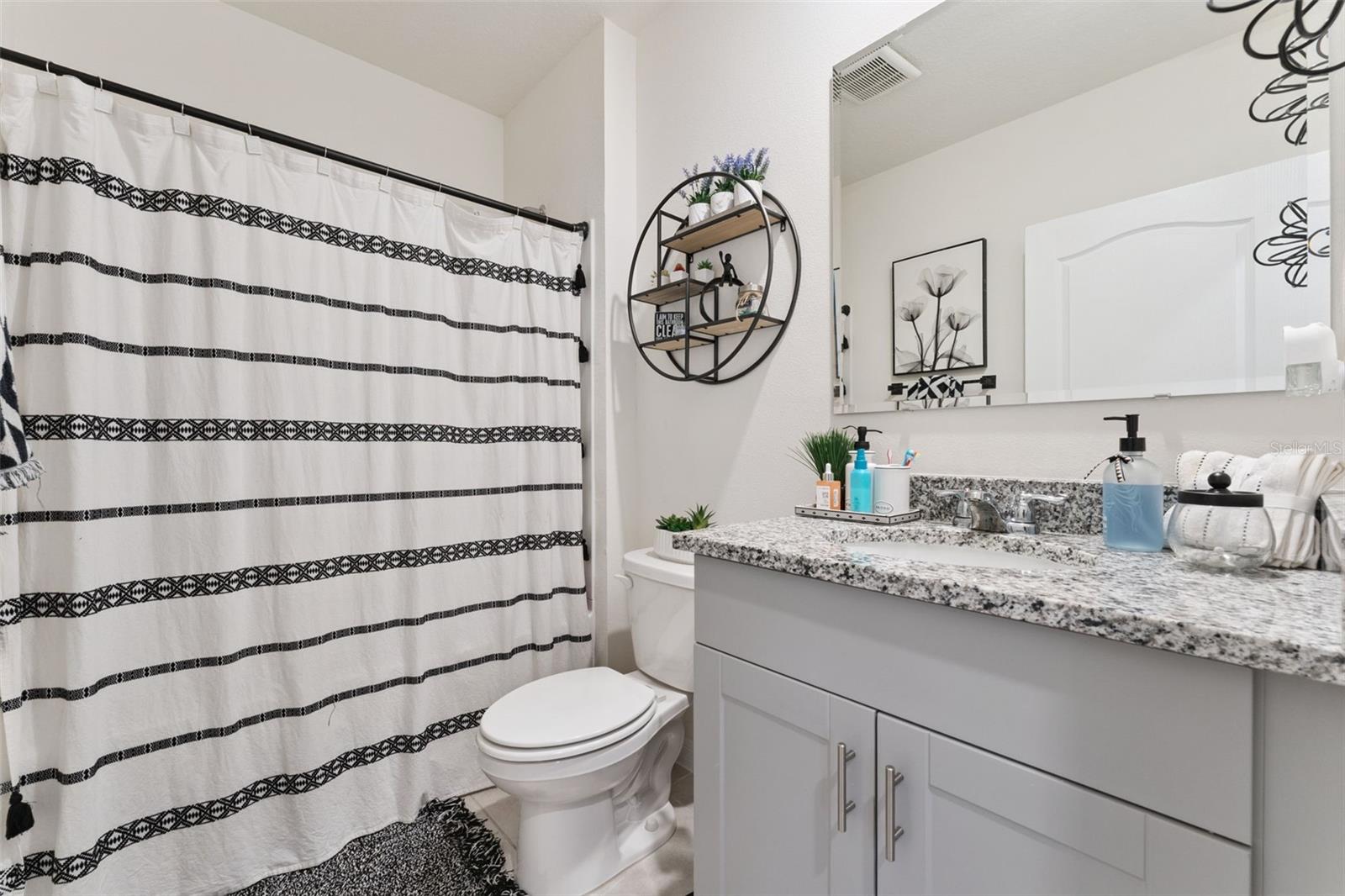 Image 18 of 29 For 1502 Bitteroot Street