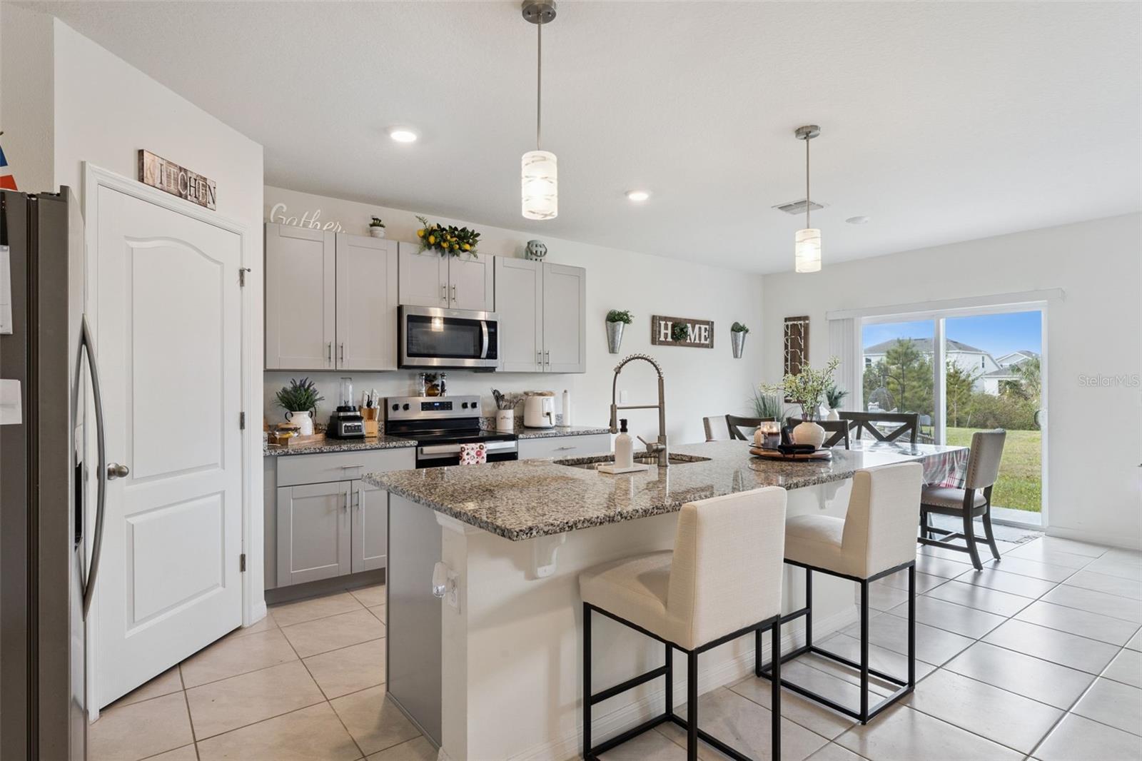 Image 7 of 29 For 1502 Bitteroot Street