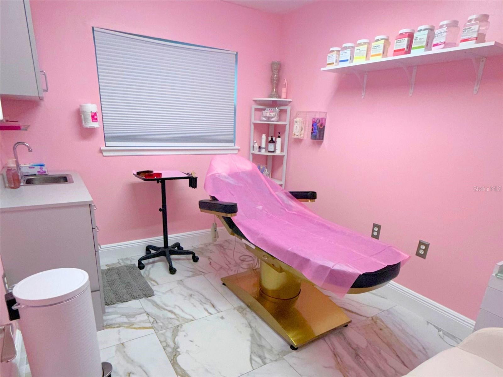 Image 3 of 11 For 670 State Road 434