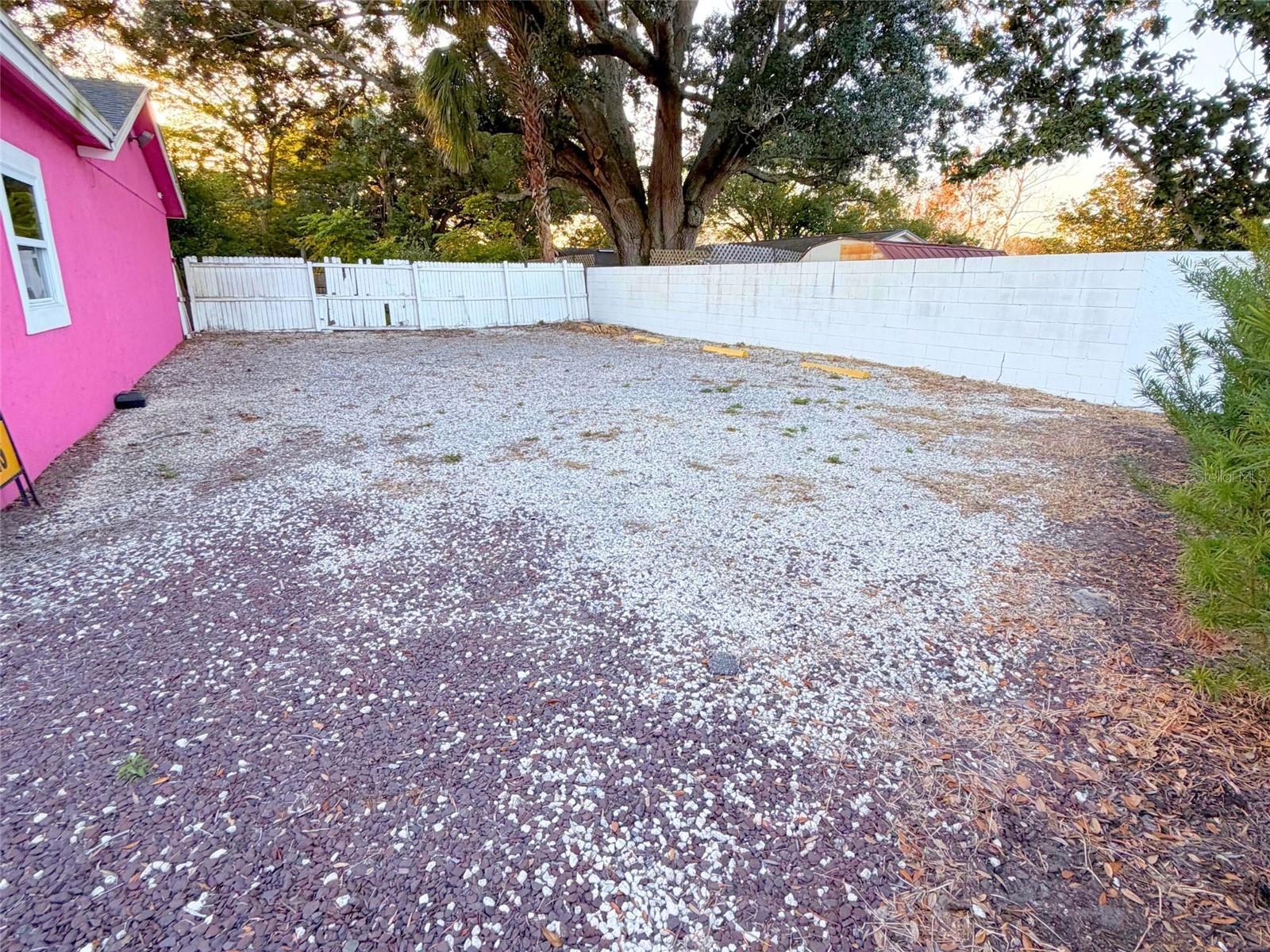 Image 4 of 11 For 670 State Road 434