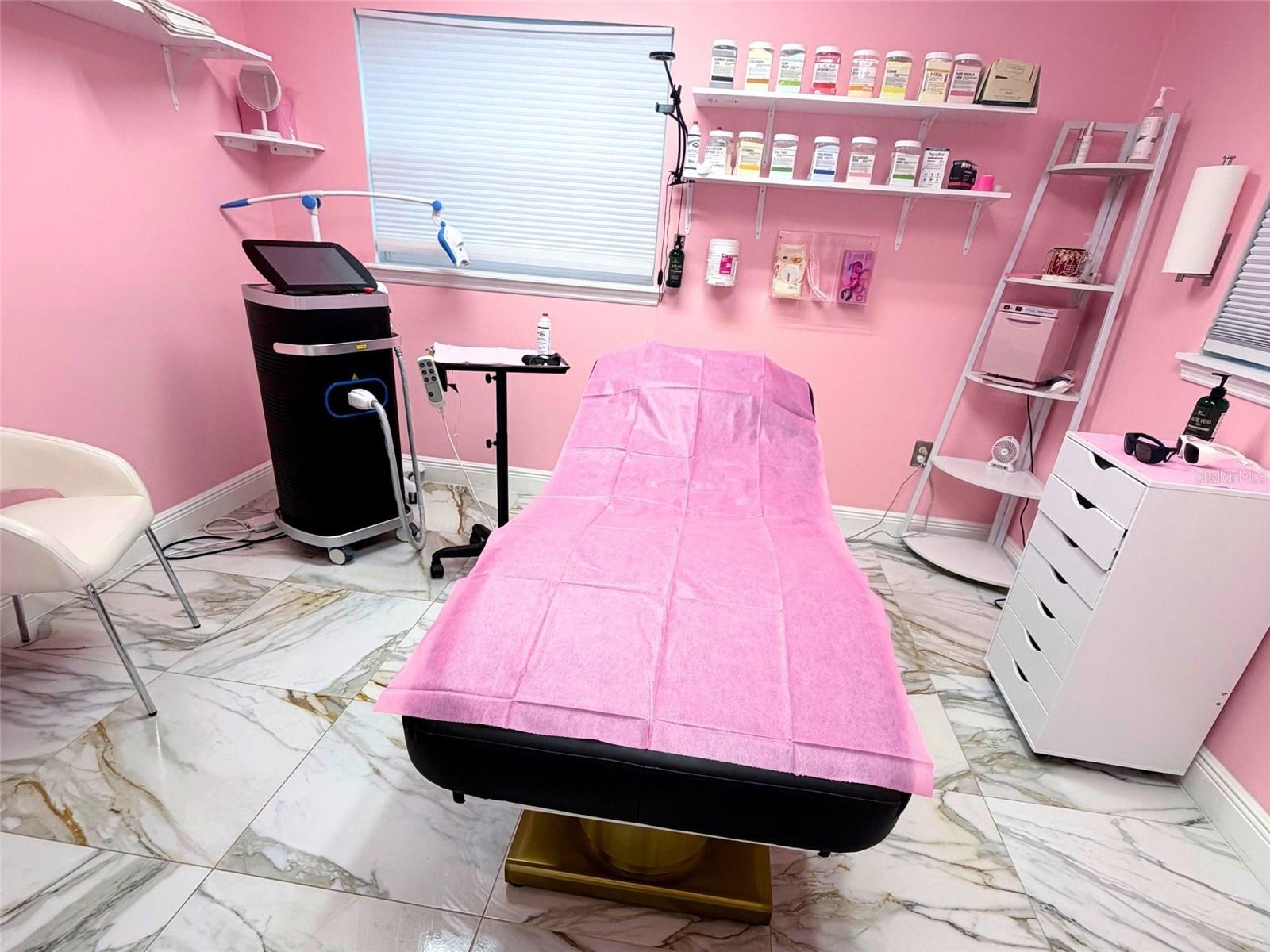 Image 7 of 11 For 670 State Road 434