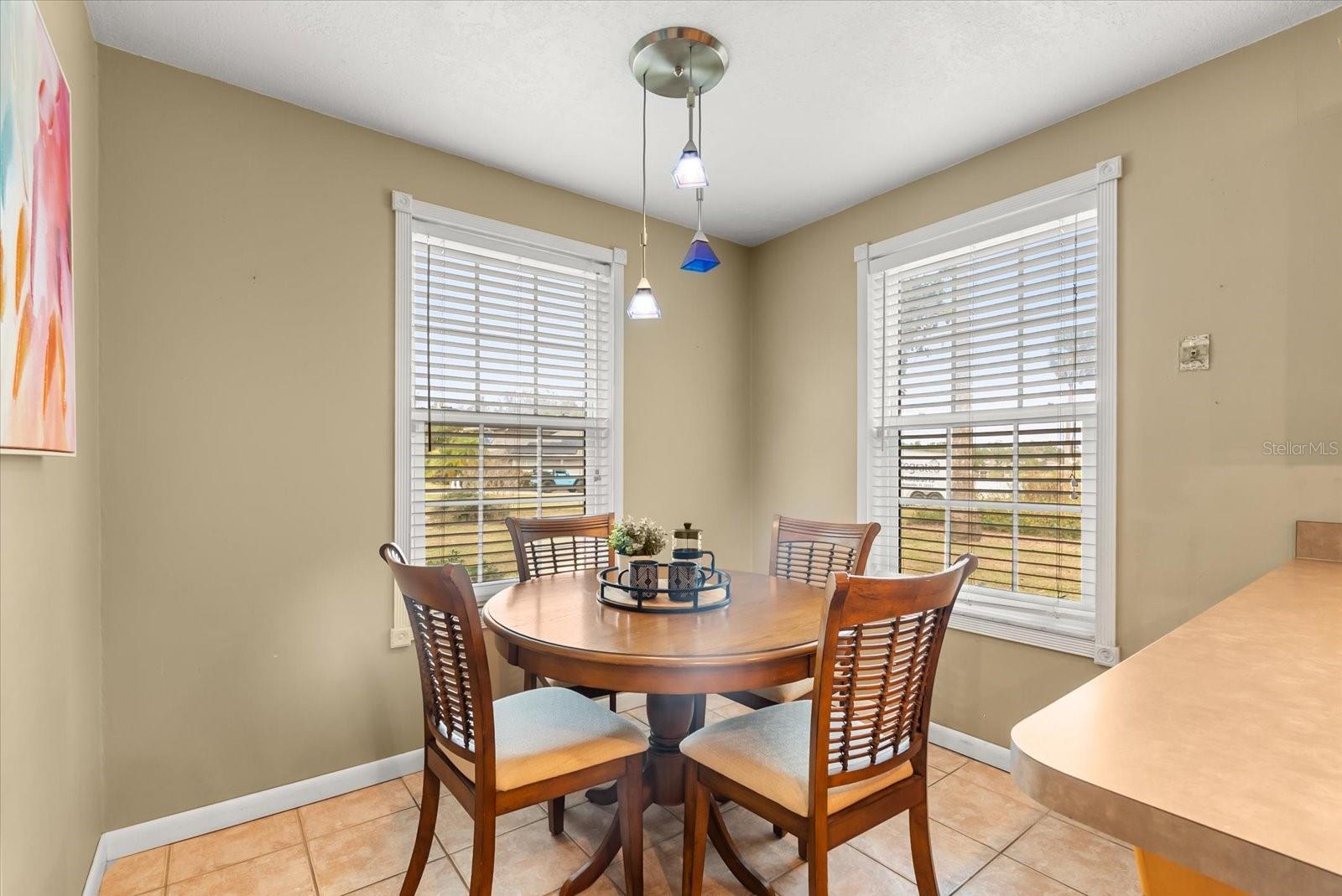 Image 13 of 43 For 536 Sir Arthur Court