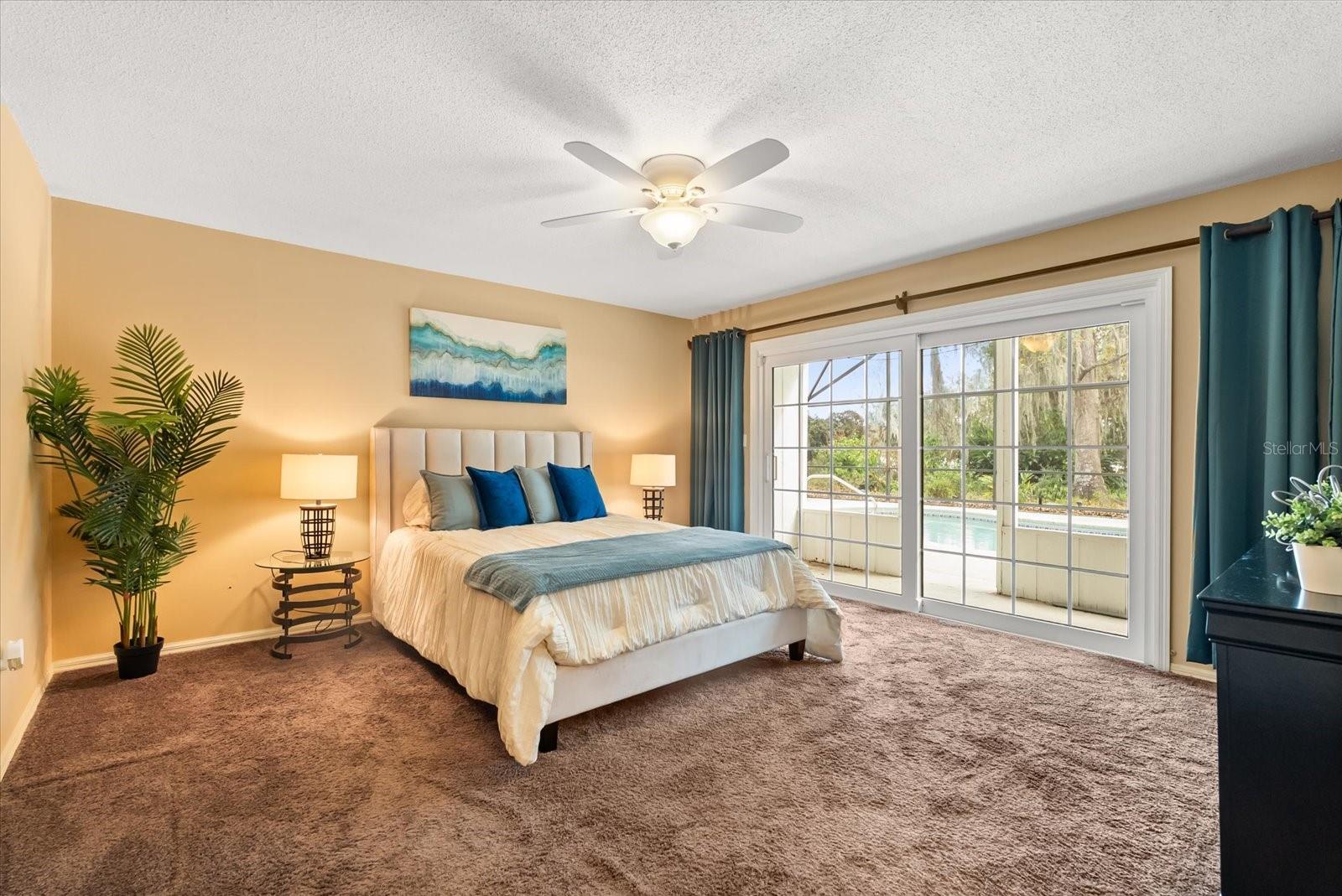 Image 16 of 43 For 536 Sir Arthur Court