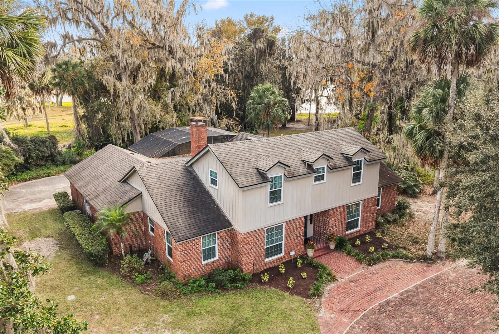 Image 26 of 43 For 536 Sir Arthur Court