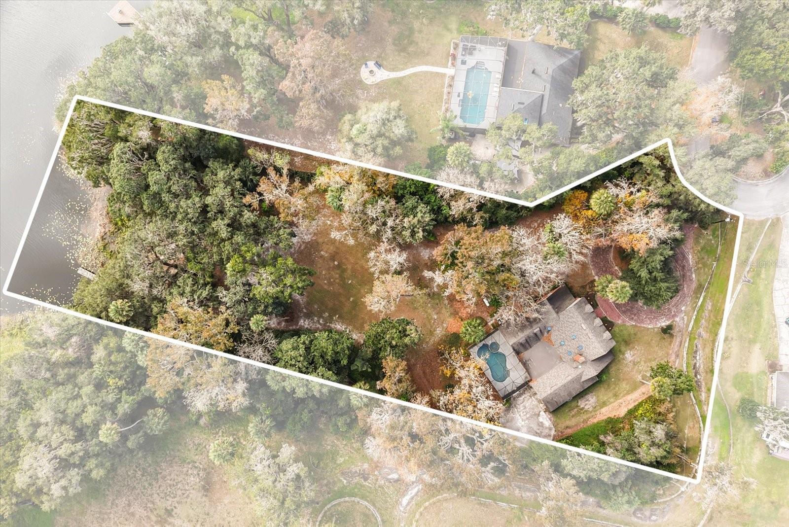 Image 3 of 43 For 536 Sir Arthur Court