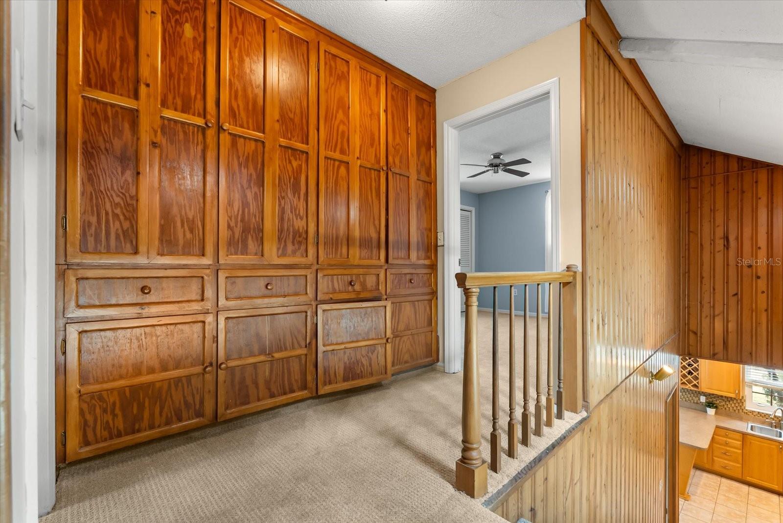 Image 37 of 43 For 536 Sir Arthur Court