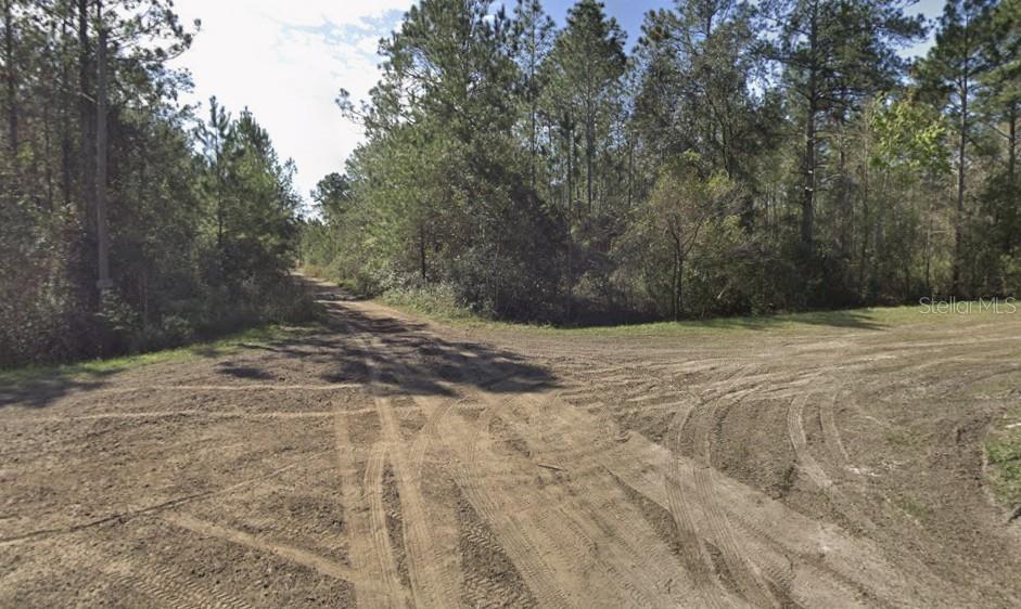 Image 2 of 4 For Beckenger Avenue