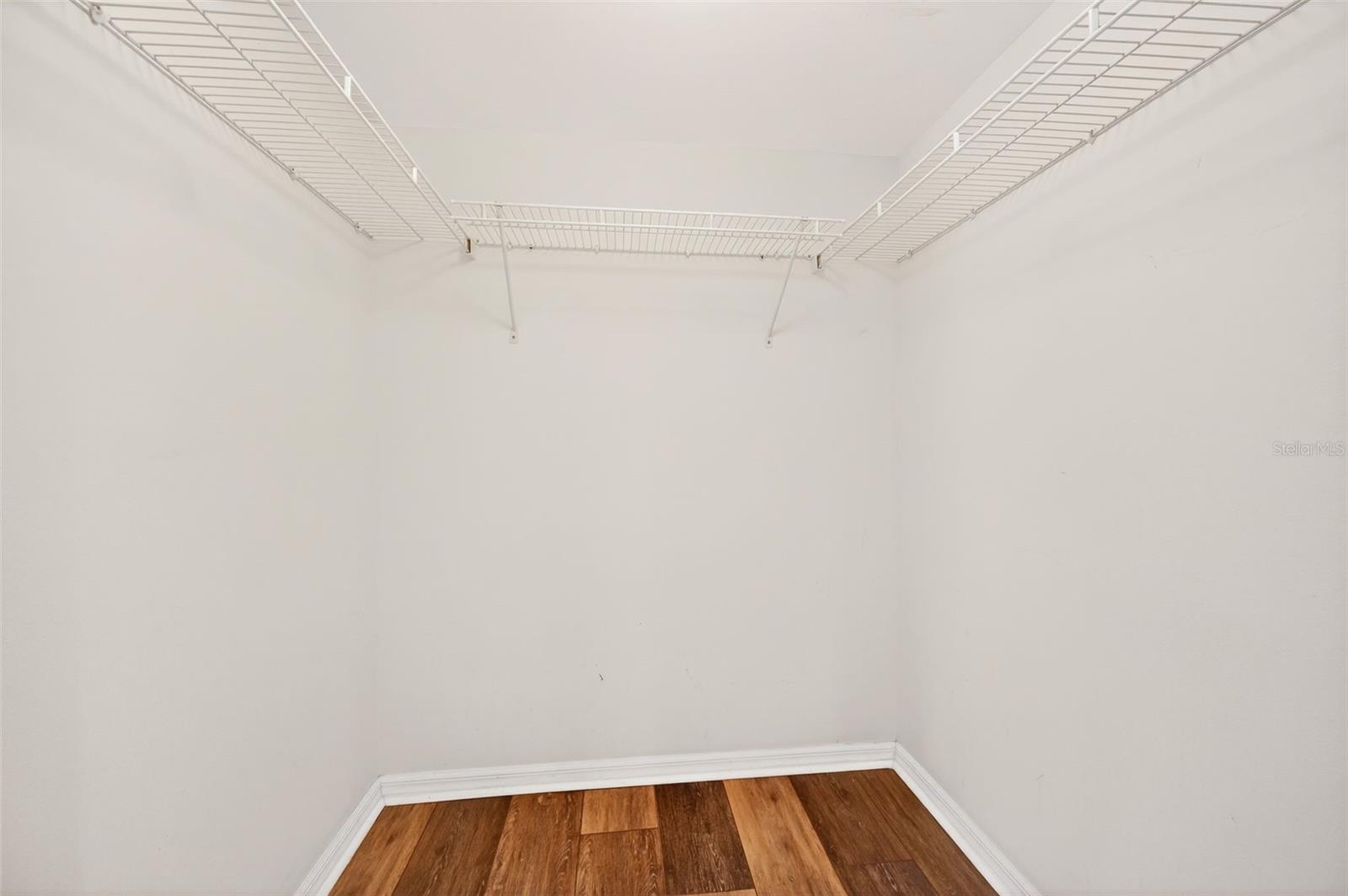 Image 25 of 52 For 821 Del Rio Way 301