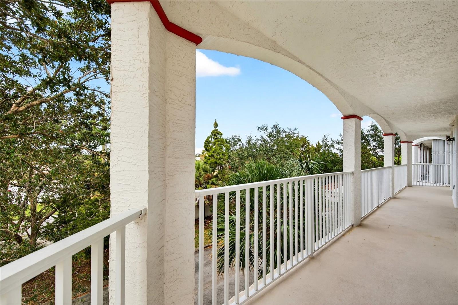 Image 34 of 52 For 821 Del Rio Way 301