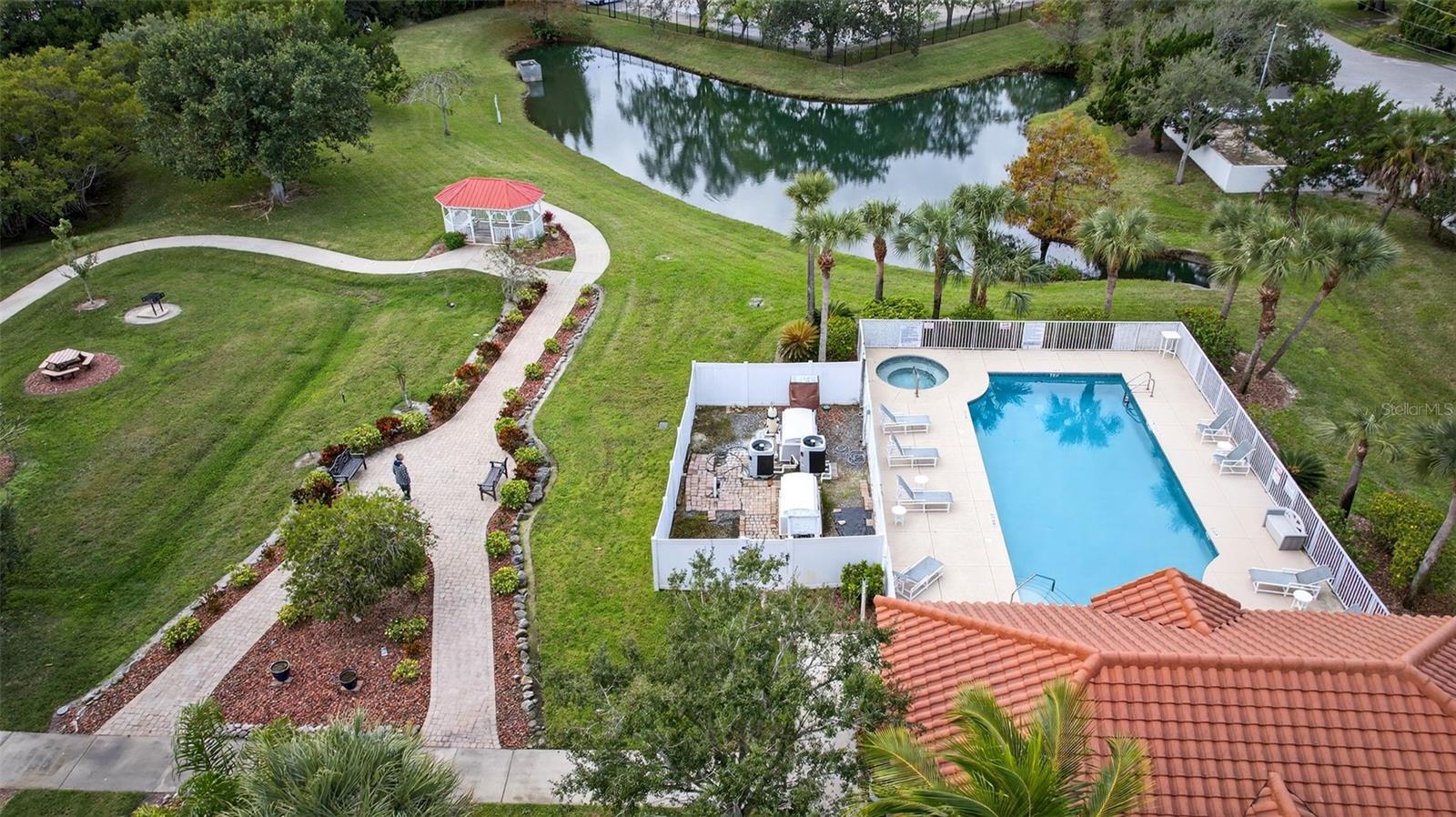 Image 42 of 52 For 821 Del Rio Way 301