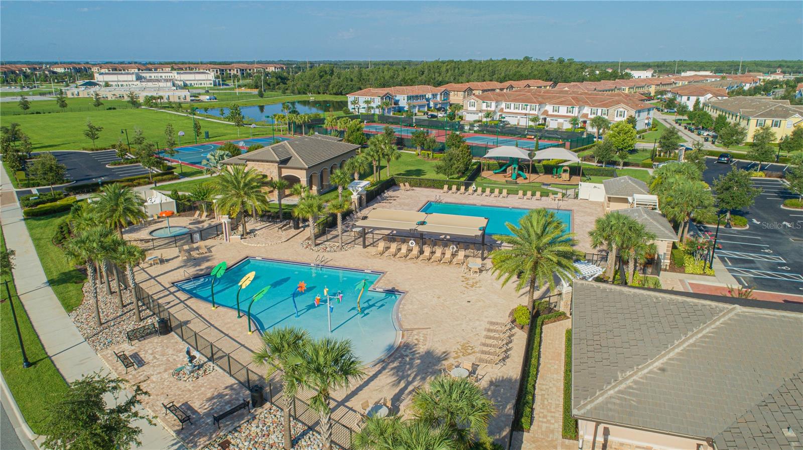 Image 25 of 40 For 13130 Woodford Street