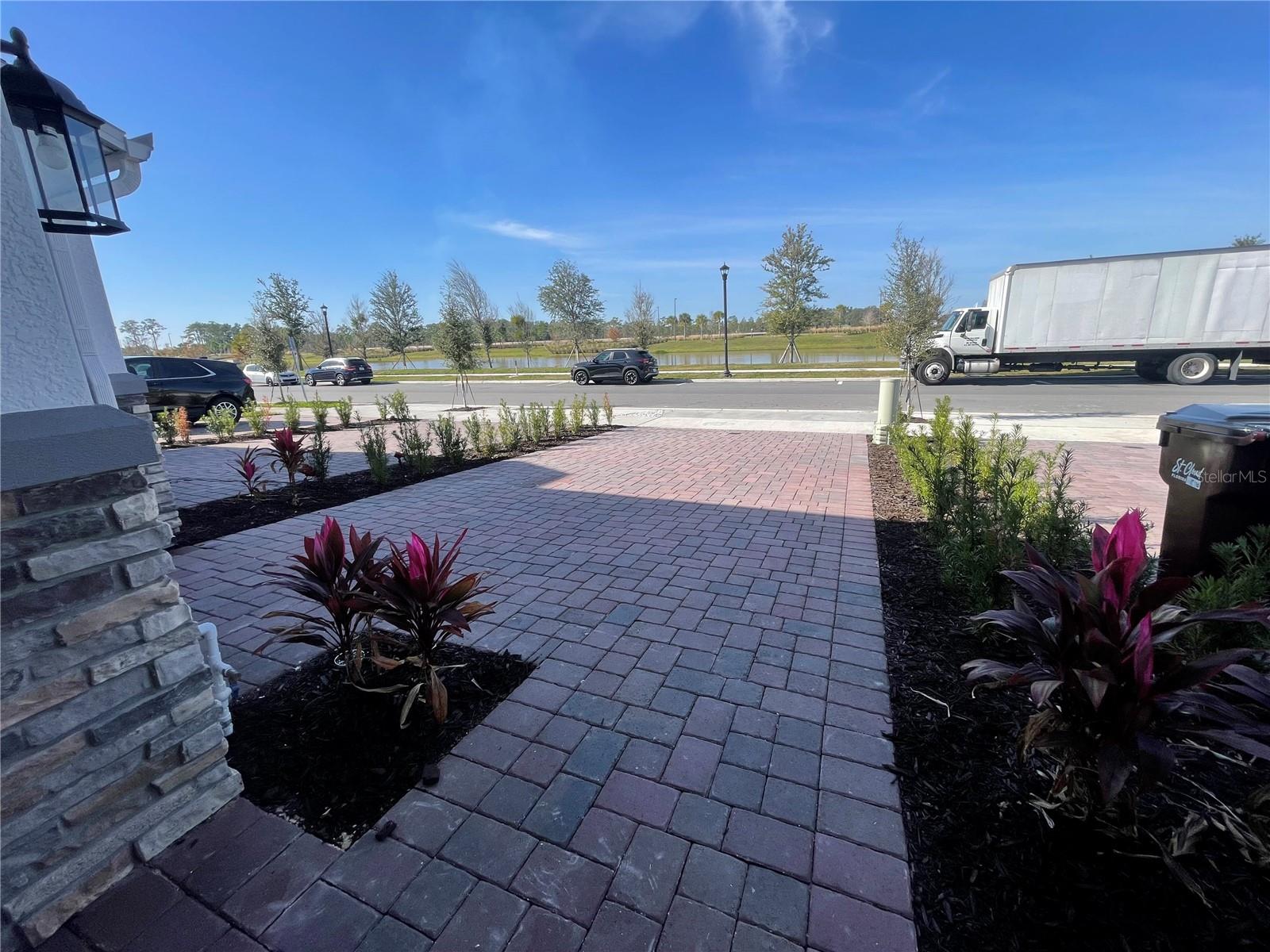 Image 4 of 55 For 5059 Prairie Preserve Run