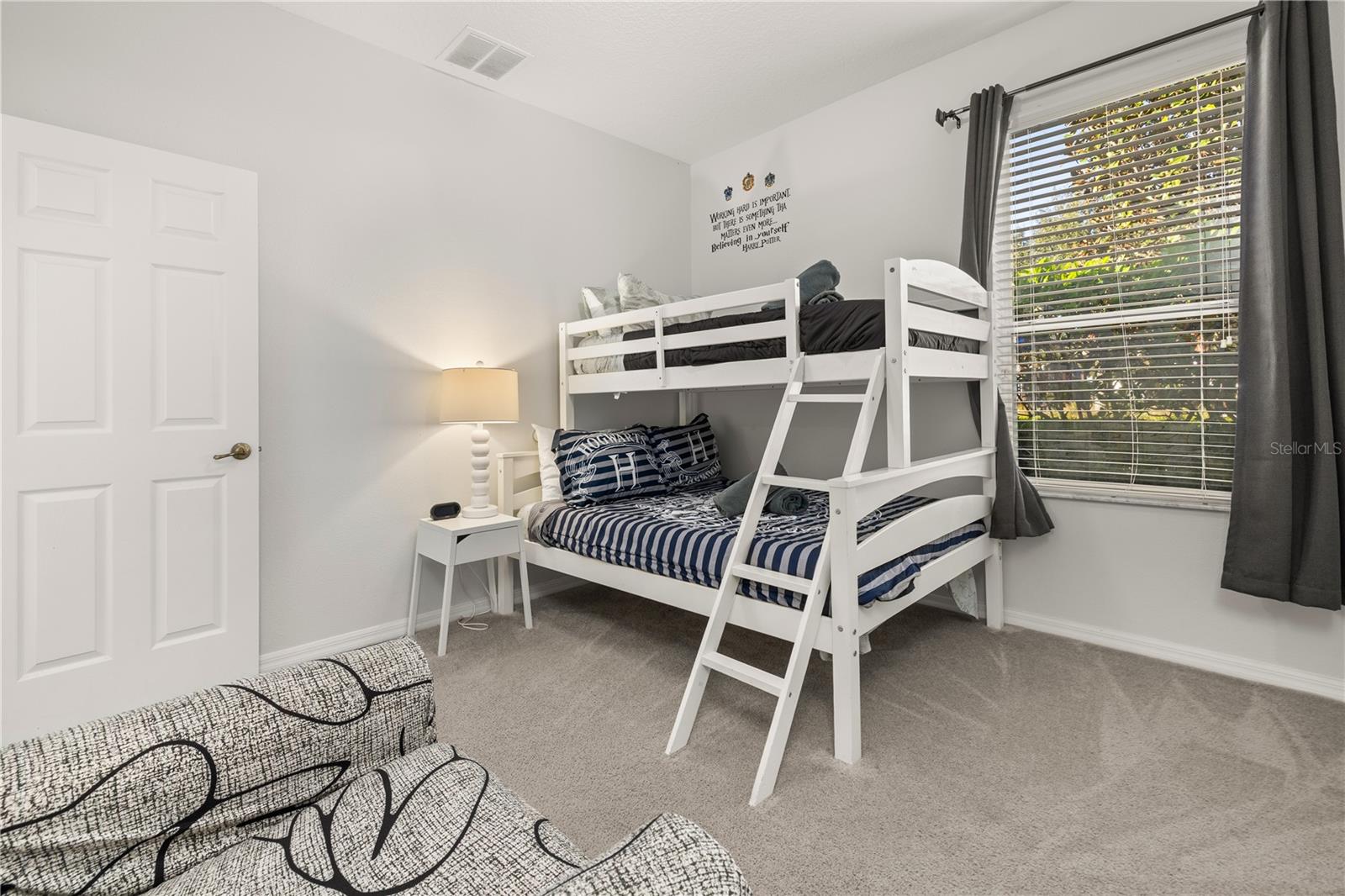 Image 19 of 47 For 115 Yellow Snapdragon Drive