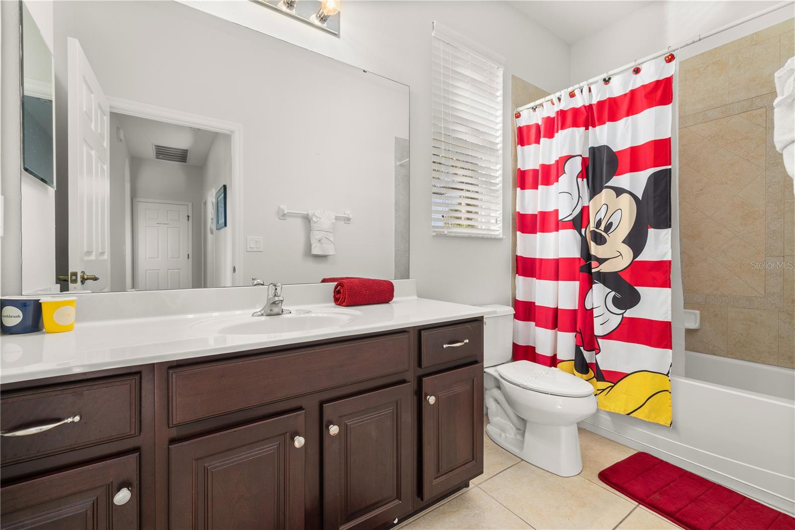 Image 27 of 47 For 115 Yellow Snapdragon Drive