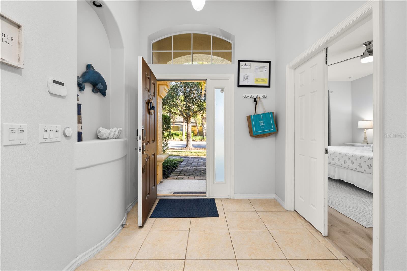 Image 3 of 47 For 115 Yellow Snapdragon Drive