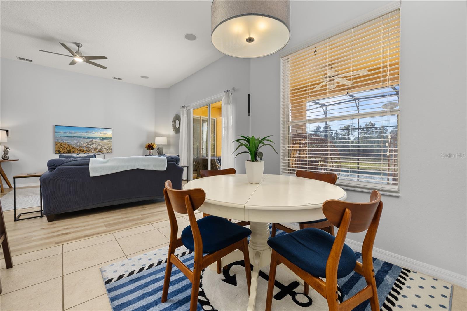 Image 8 of 47 For 115 Yellow Snapdragon Drive