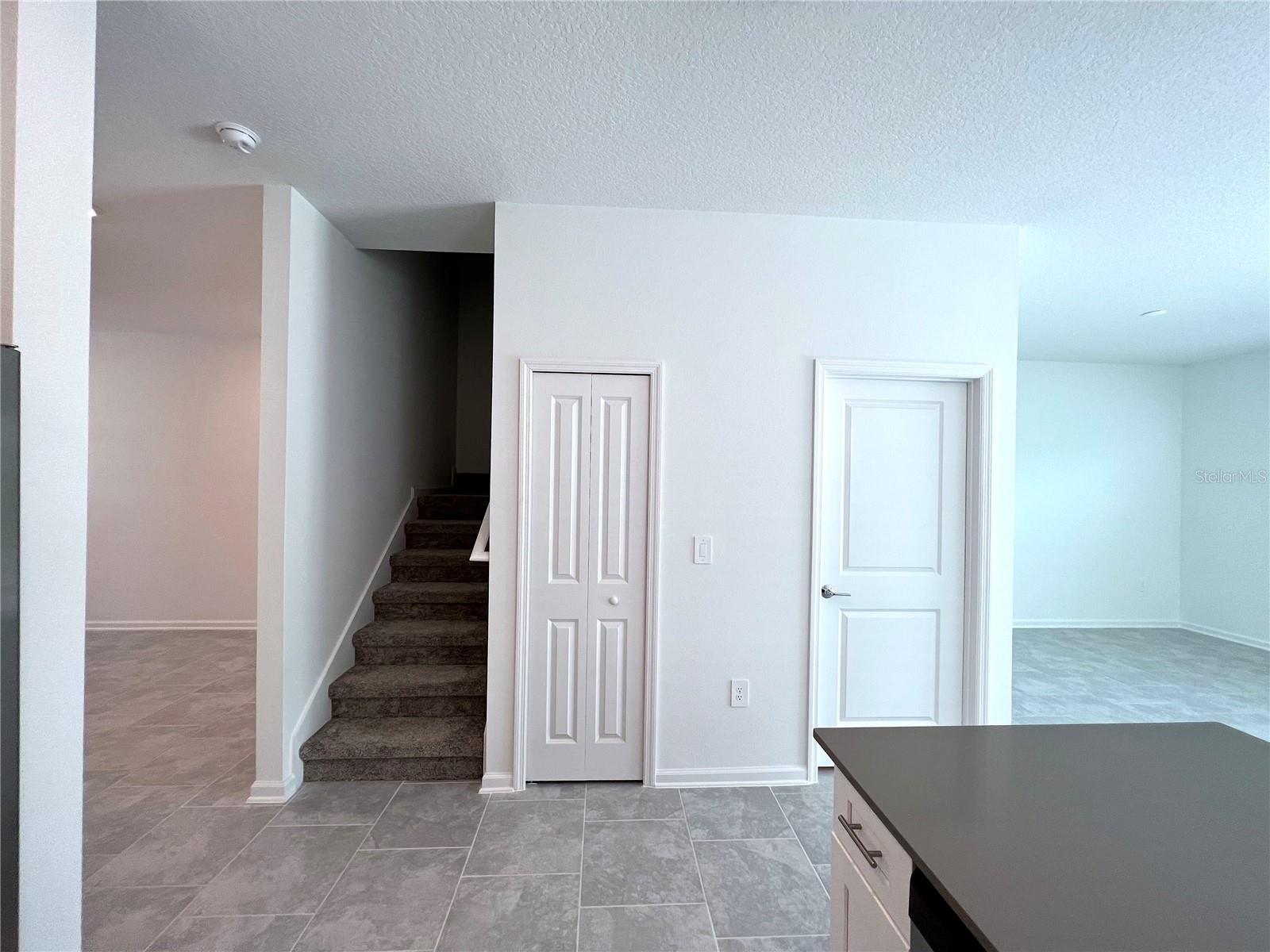 Image 16 of 19 For 7468 Stone Creek Trail X