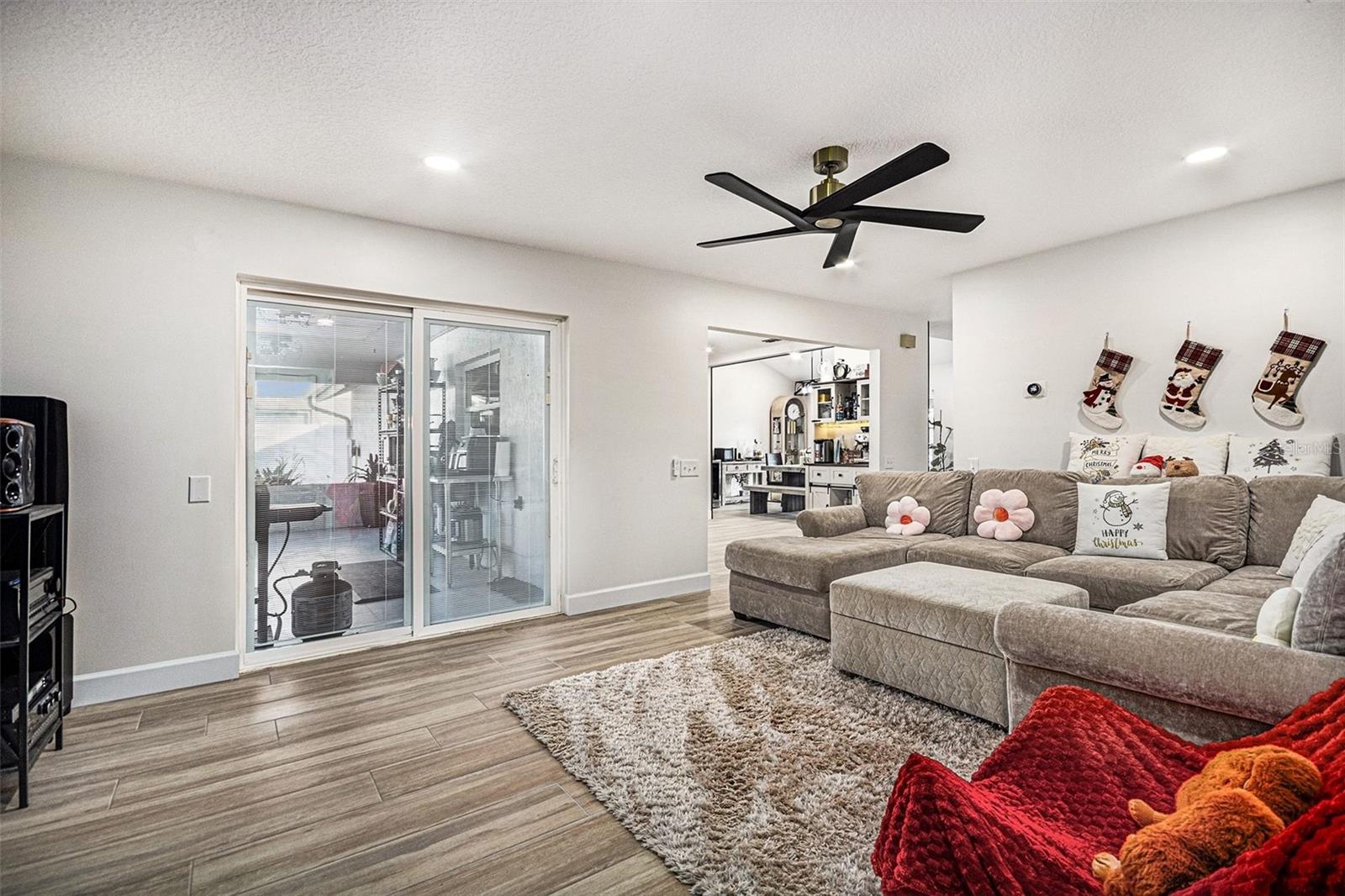 Image 10 of 24 For 1356 Via Villanova Way