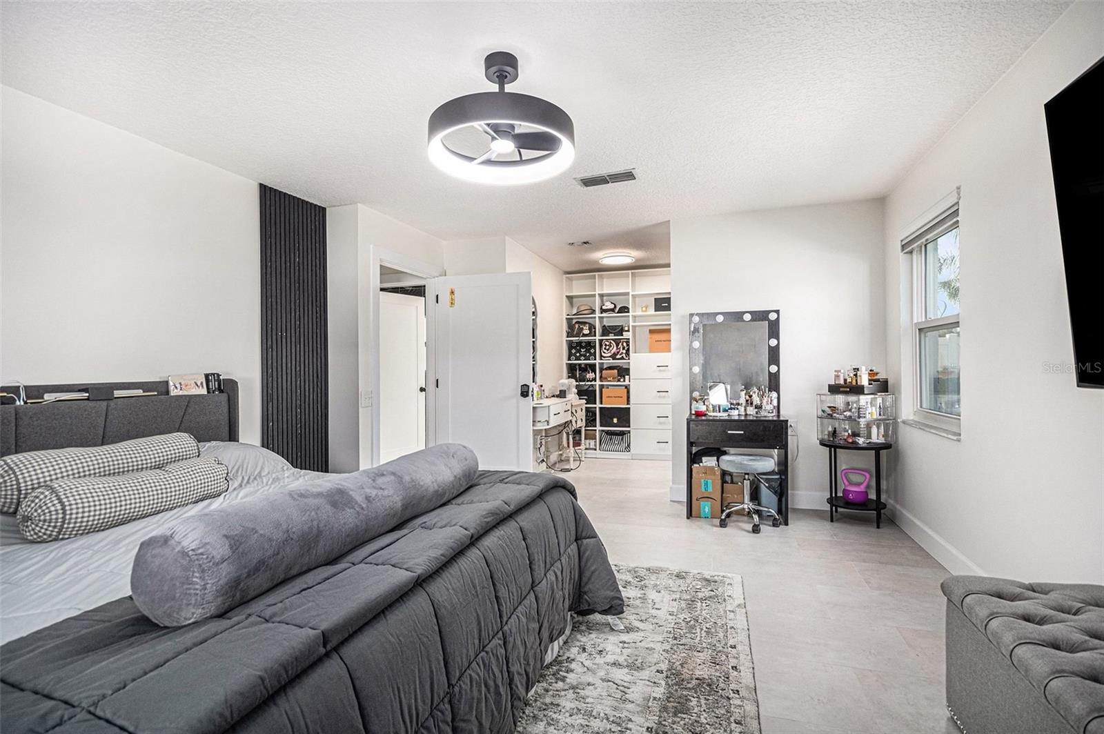 Image 13 of 24 For 1356 Via Villanova Way