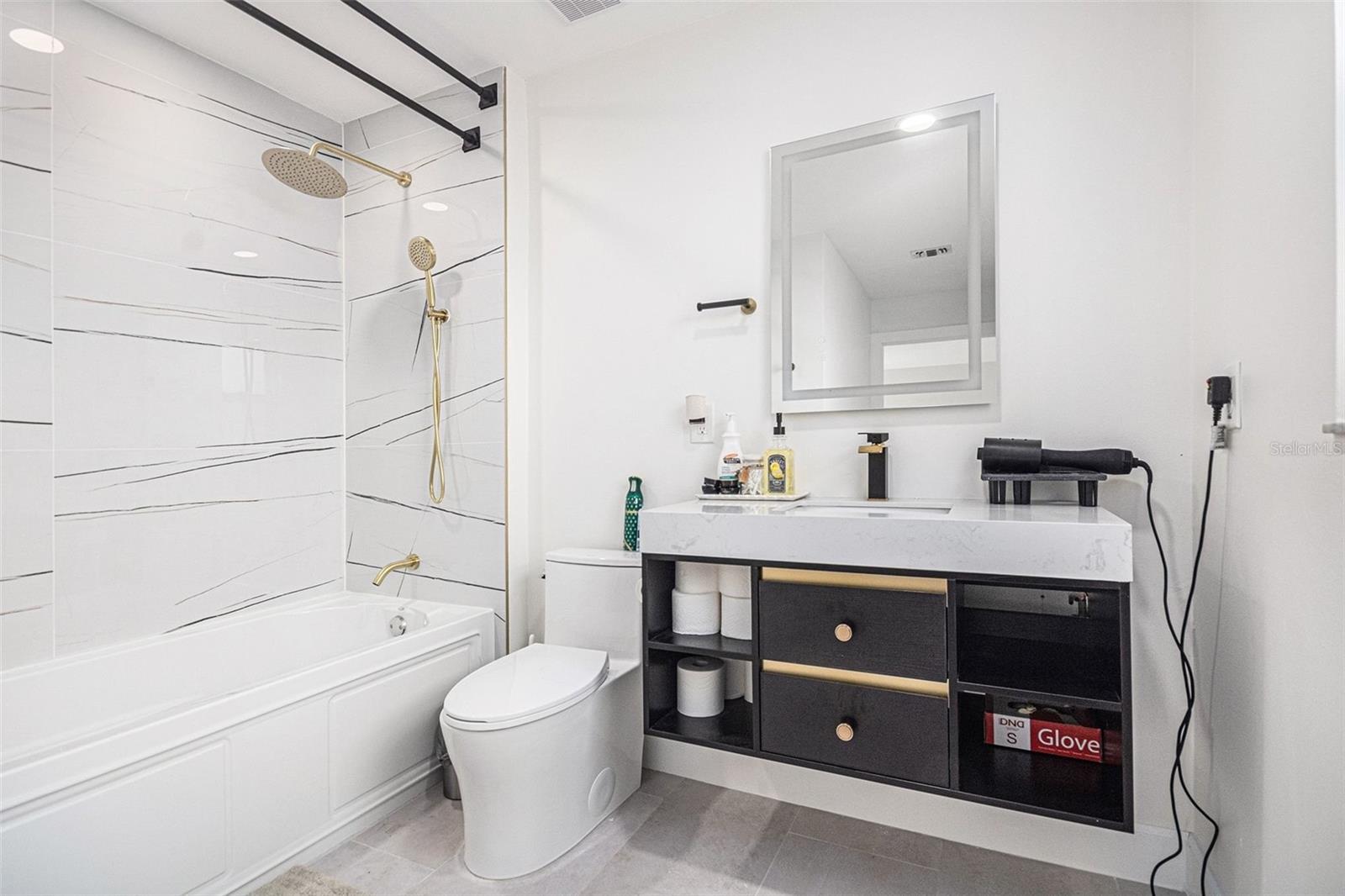 Image 16 of 24 For 1356 Via Villanova Way