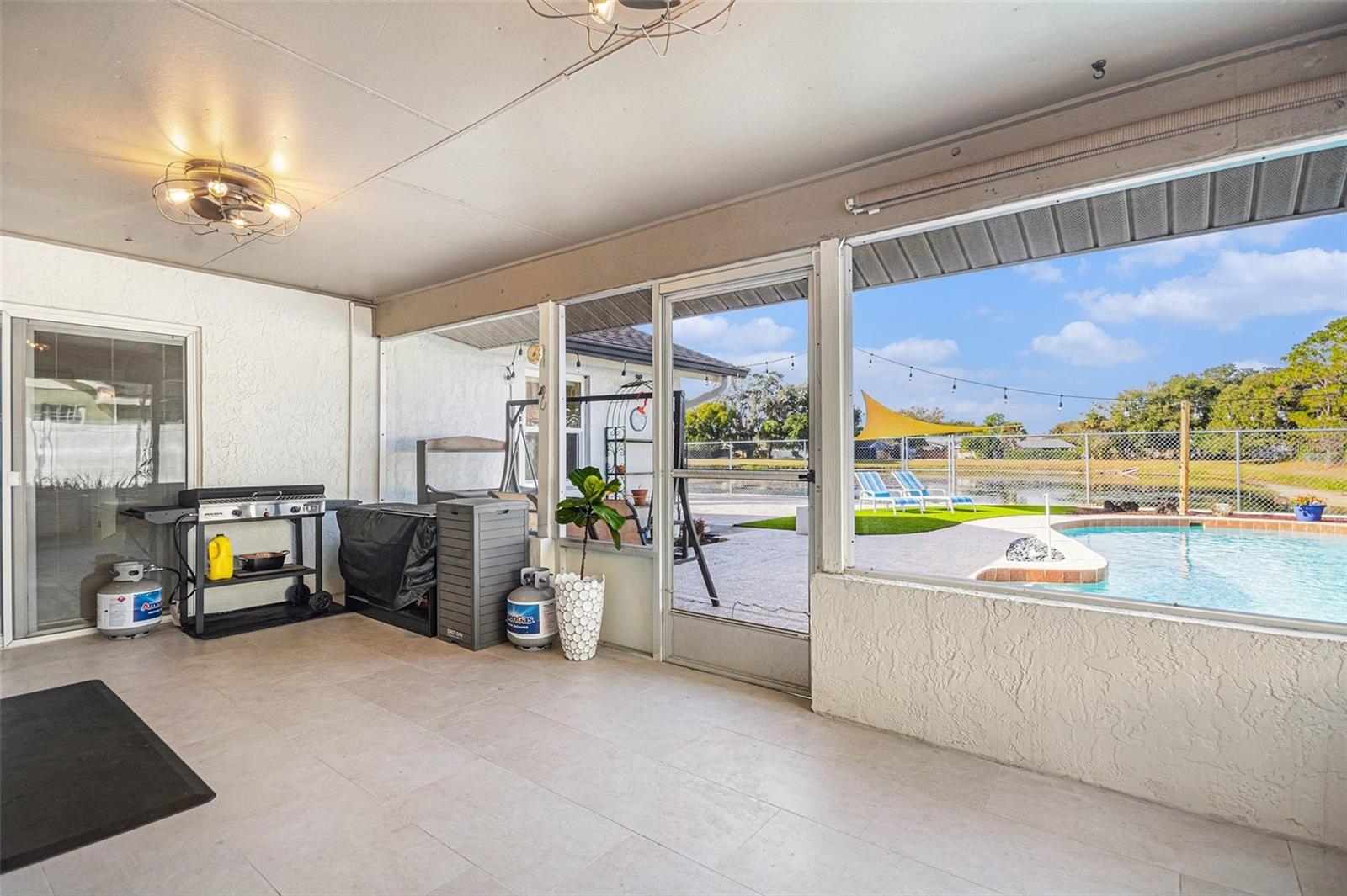 Image 18 of 24 For 1356 Via Villanova Way