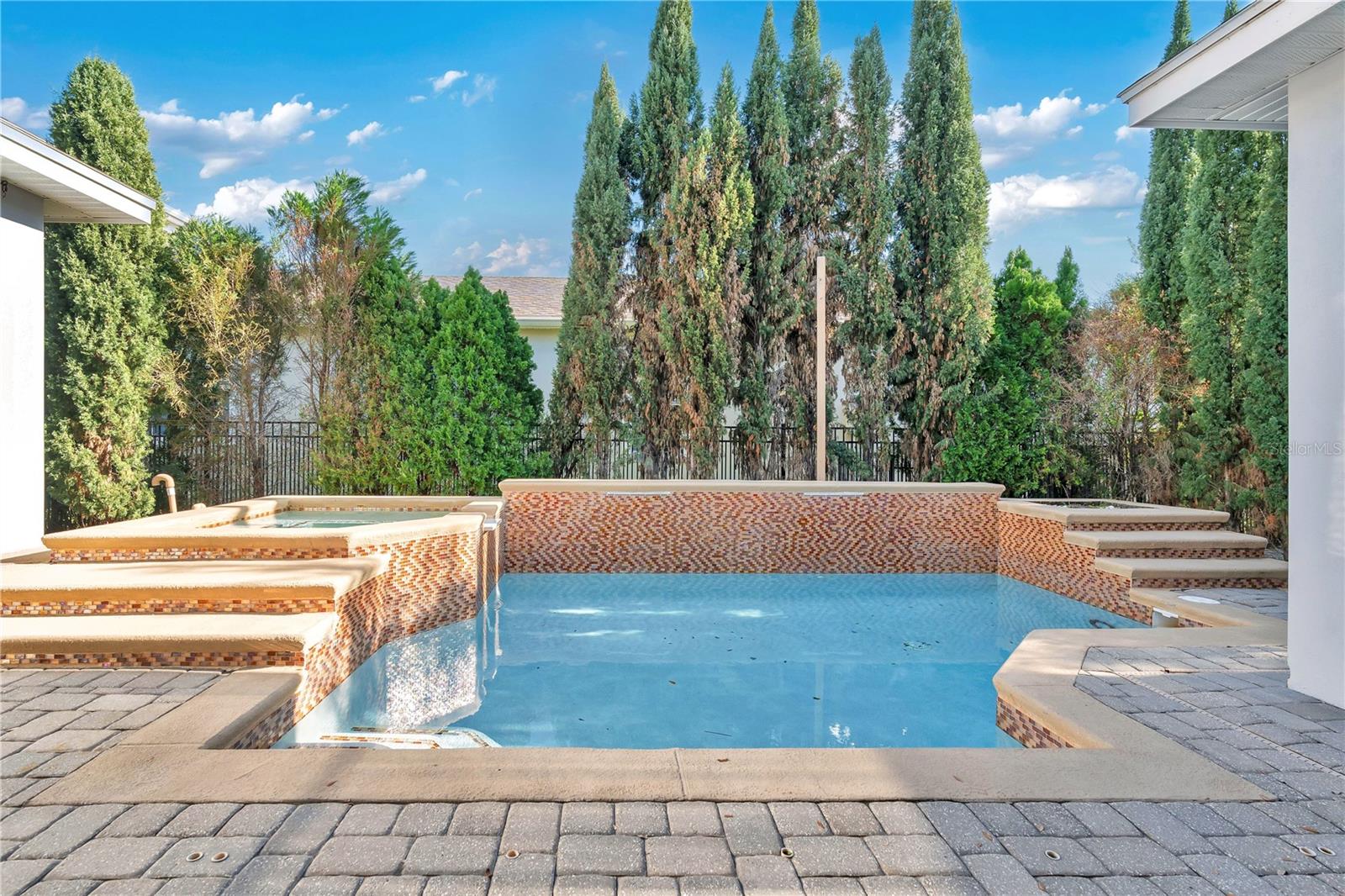 Image 39 of 57 For 10117 Sweetleaf Street