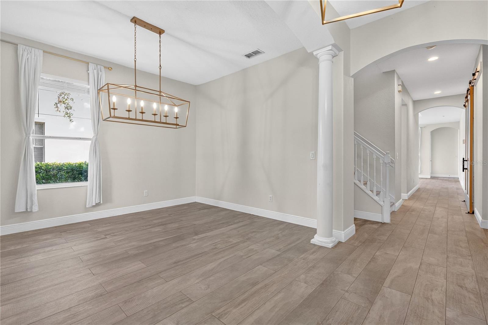 Image 4 of 57 For 10117 Sweetleaf Street