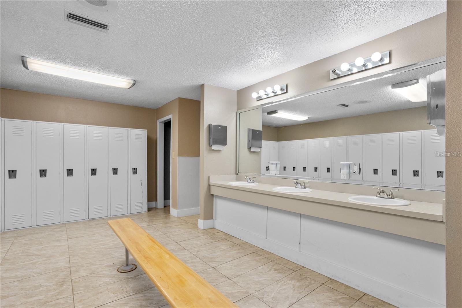 Image 23 of 32 For 395 Wymore Road 207