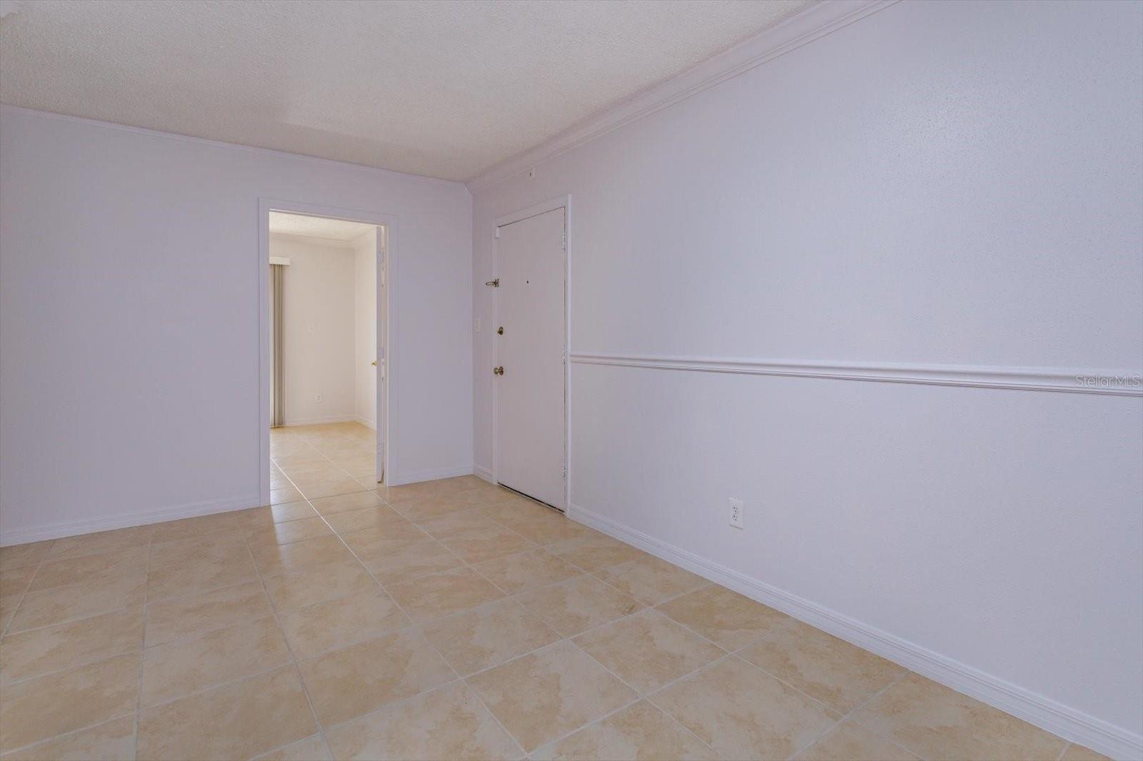 Image 9 of 32 For 395 Wymore Road 207